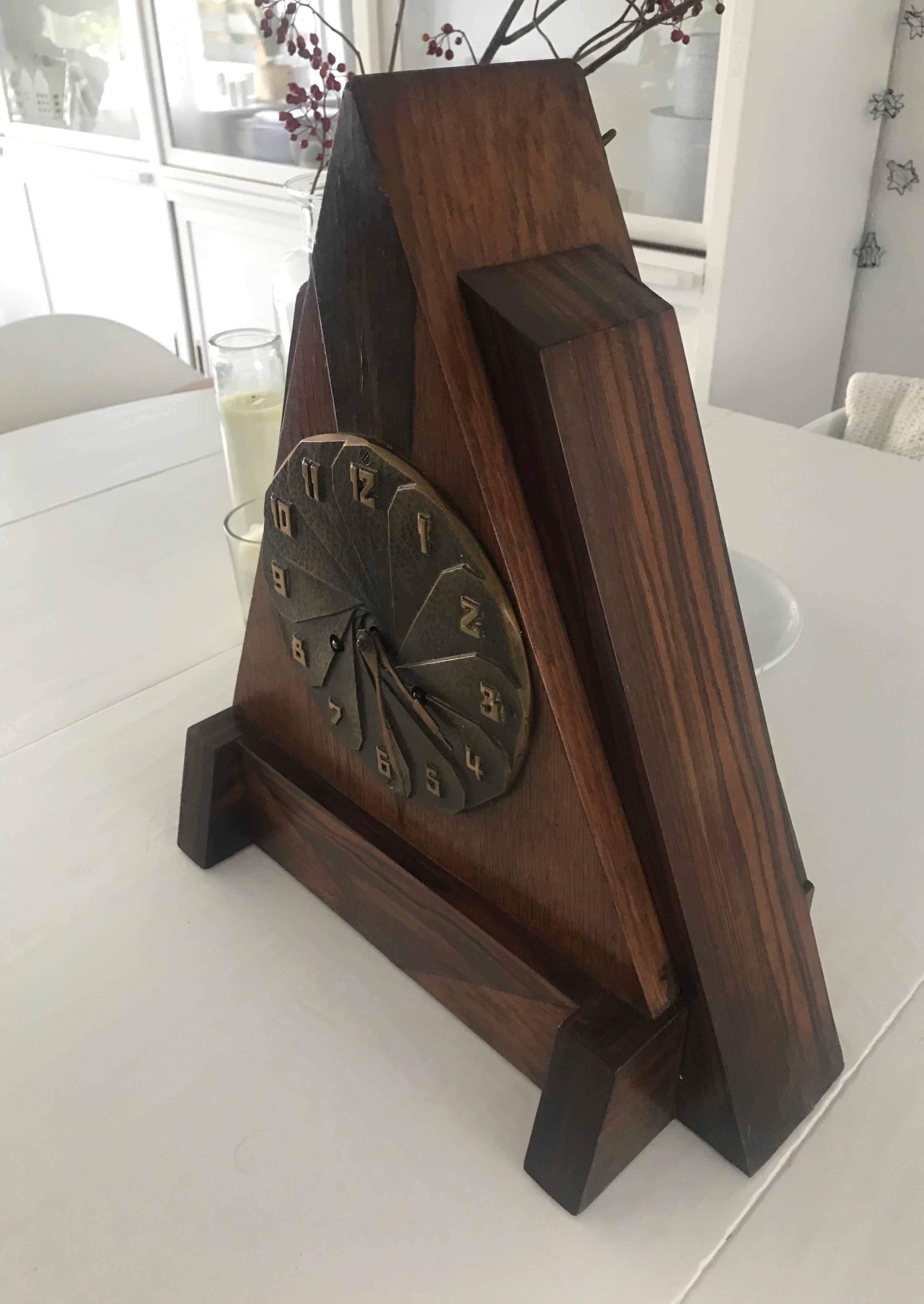 1920s Modernist Design Art Deco Oak, Coromandel and Bronze Mantle or Desk Clock For Sale 7