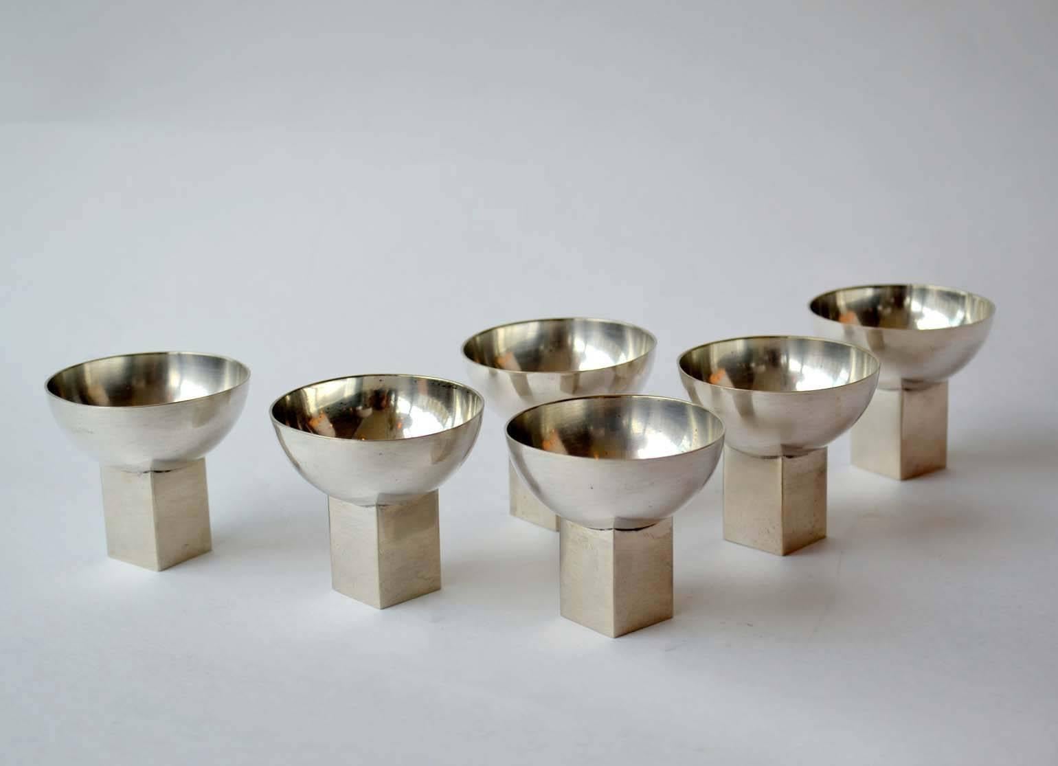Hand-Crafted 1920s Modernist Set of Six Silver Plated Liqueur Glasses in Bauhaus Style