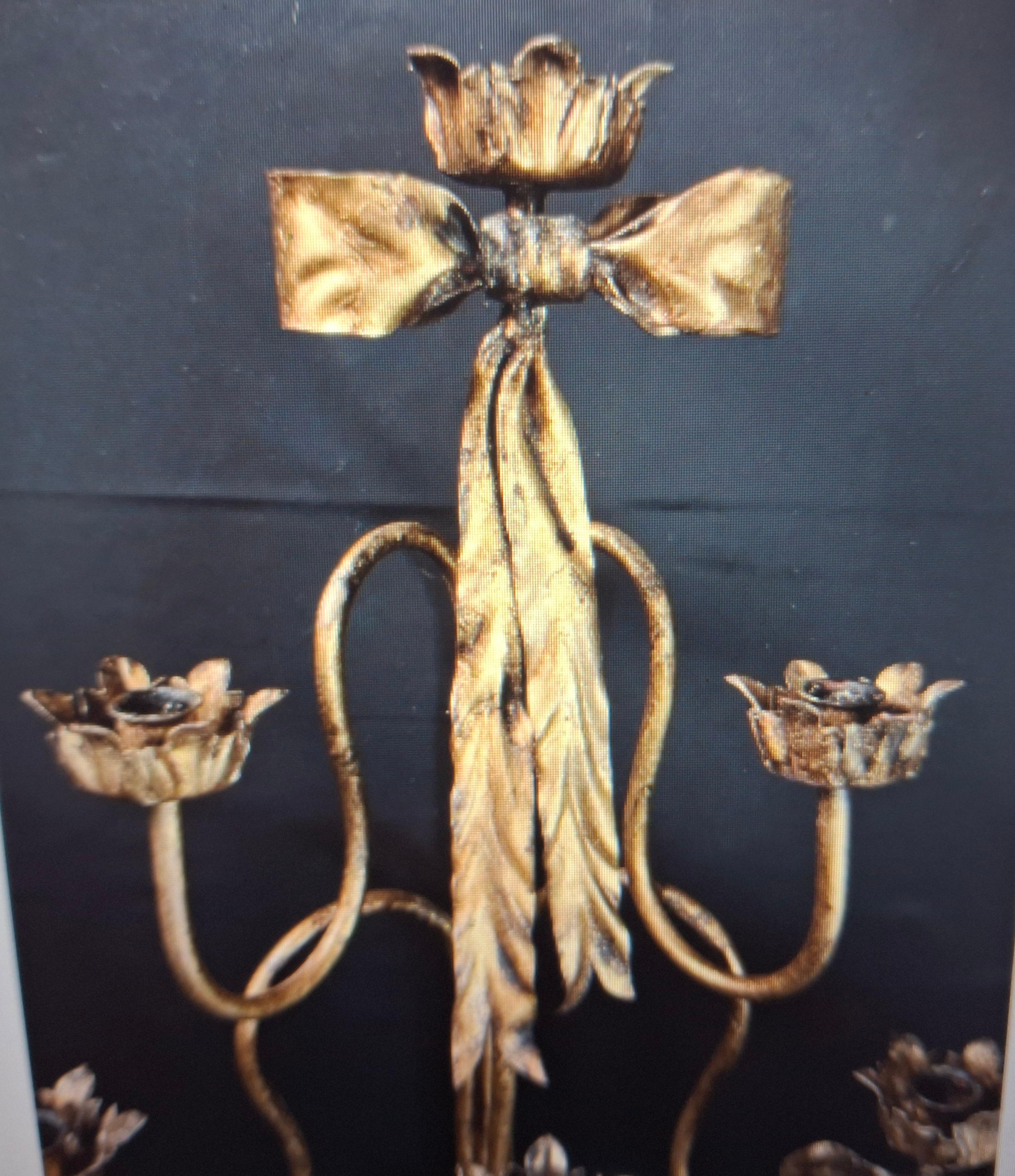 Aplique de Pared Monumental Hollywood Regency de Hierro Dorado/Lama de Topo de los Años 20 - Original en venta 7