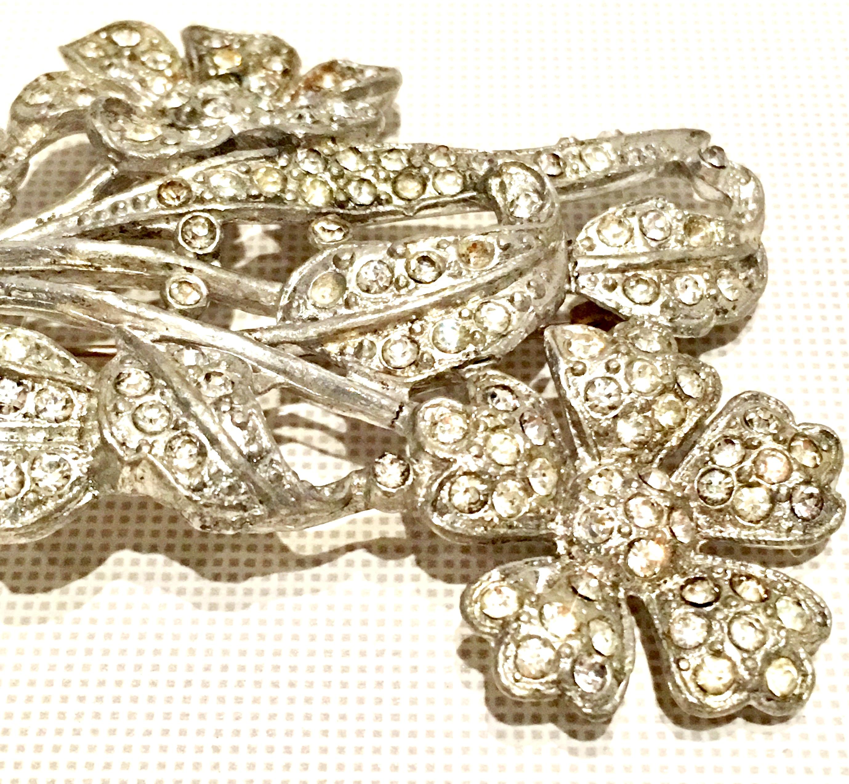 1920'S Monumental SIlver Pot Metal & Crystal Clear Rhinestone Flower Brooch In Good Condition For Sale In West Palm Beach, FL
