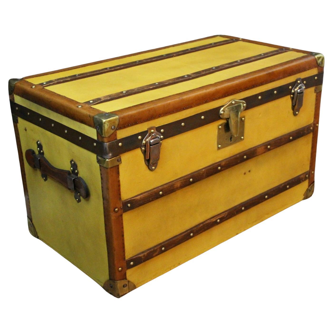 Outstanding Circa 1920s Large Louis Vuitton Trunk - Leather