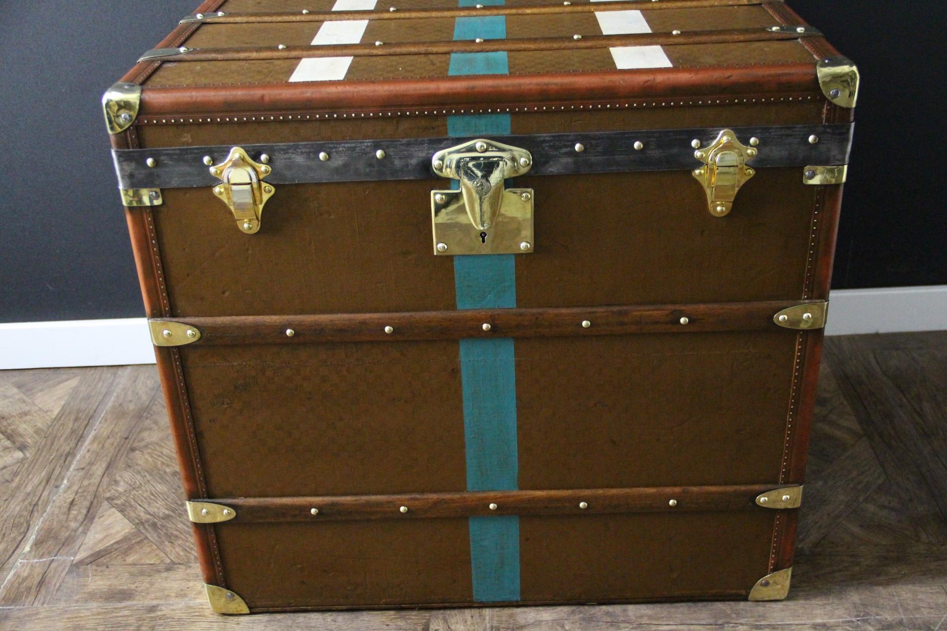 Ottone Baule Moynat degli anni '20, baule a vapore Moynat da 70 cm, baule per cappelli Moynat in vendita