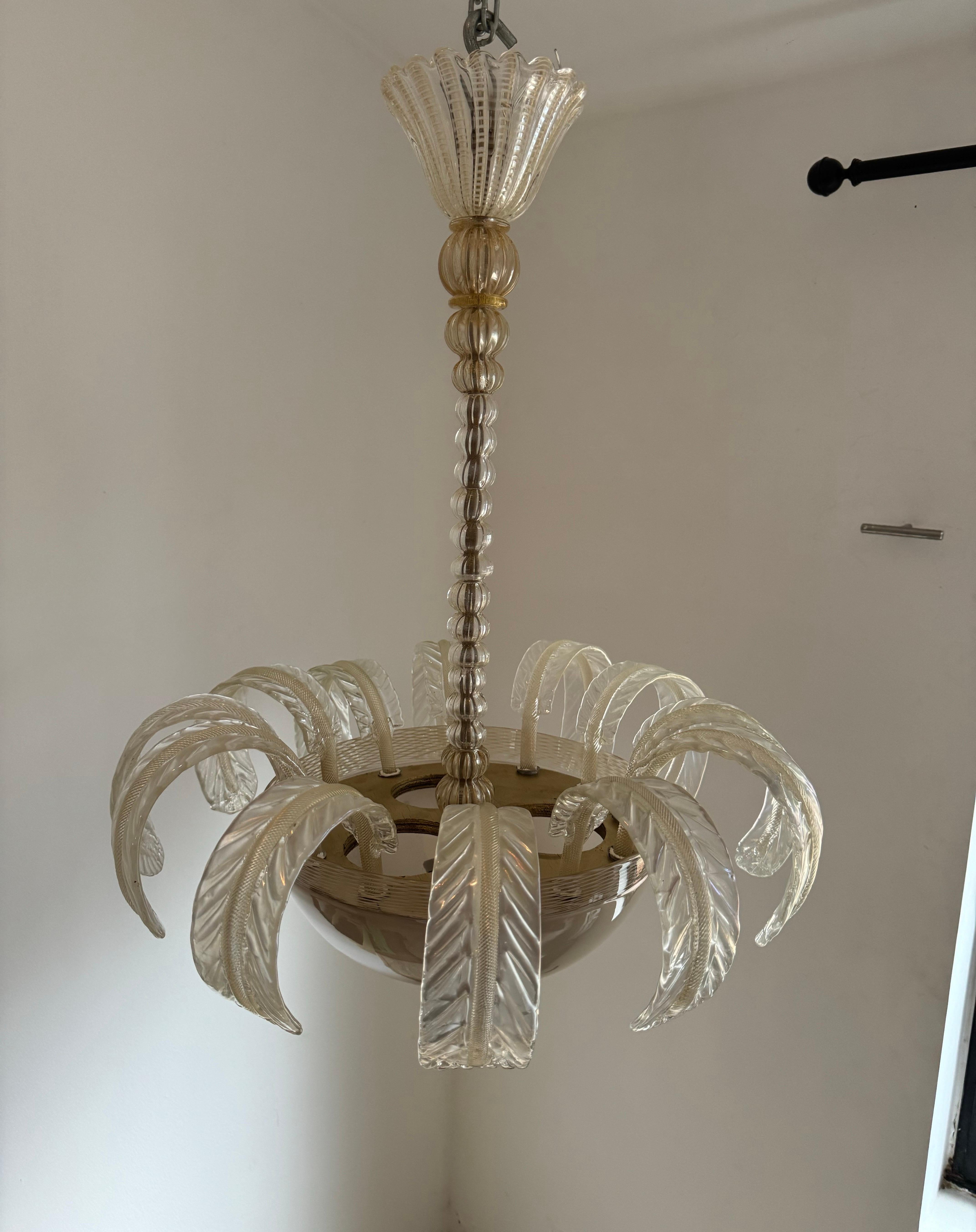 Italian 1920’s Murano Chandelier attr. to Barovier e Toso For Sale