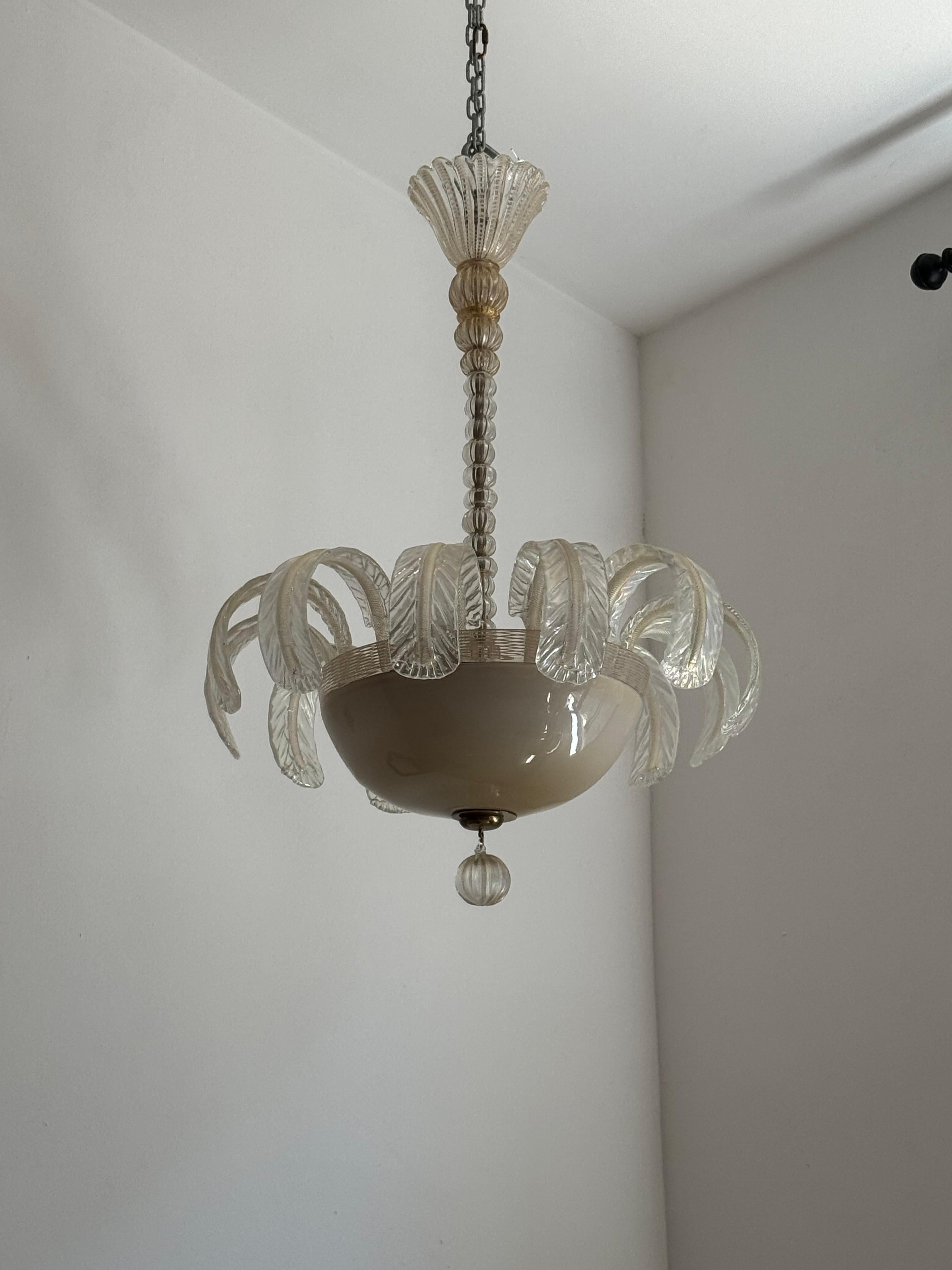 1920’s Murano Chandelier attr. to Barovier e Toso For Sale 6