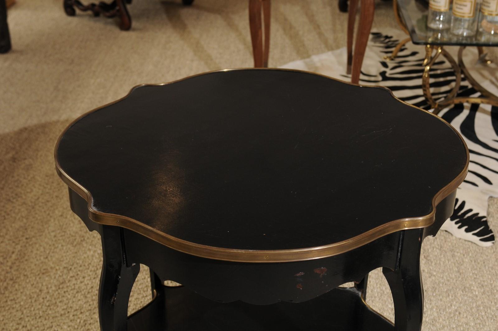 1920s Napoleon III Style Quatrefoil Black-Painted Accent Table with Gilt Accents 4