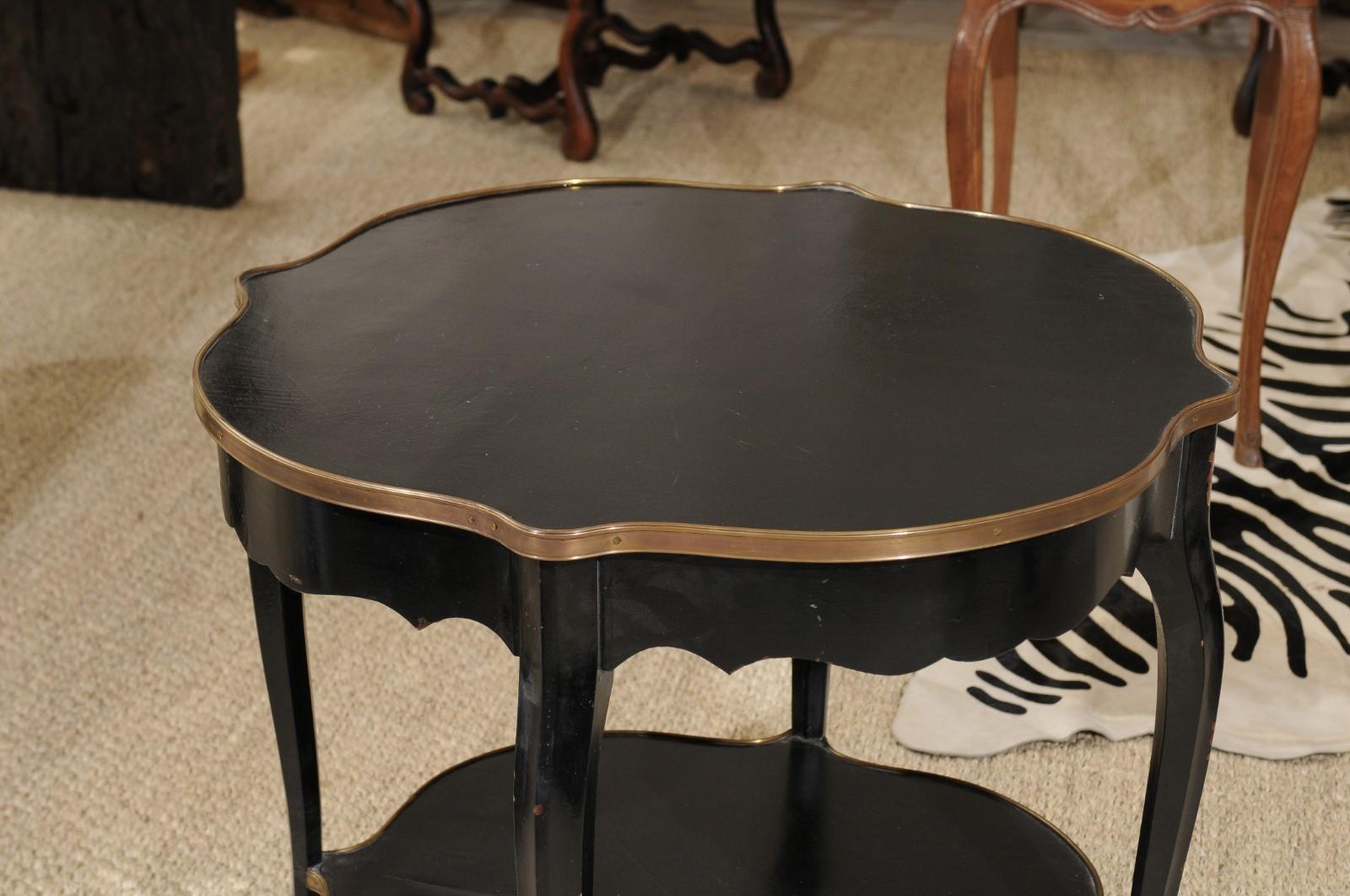 1920s Napoleon III Style Quatrefoil Black-Painted Accent Table with Gilt Accents In Good Condition In Atlanta, GA