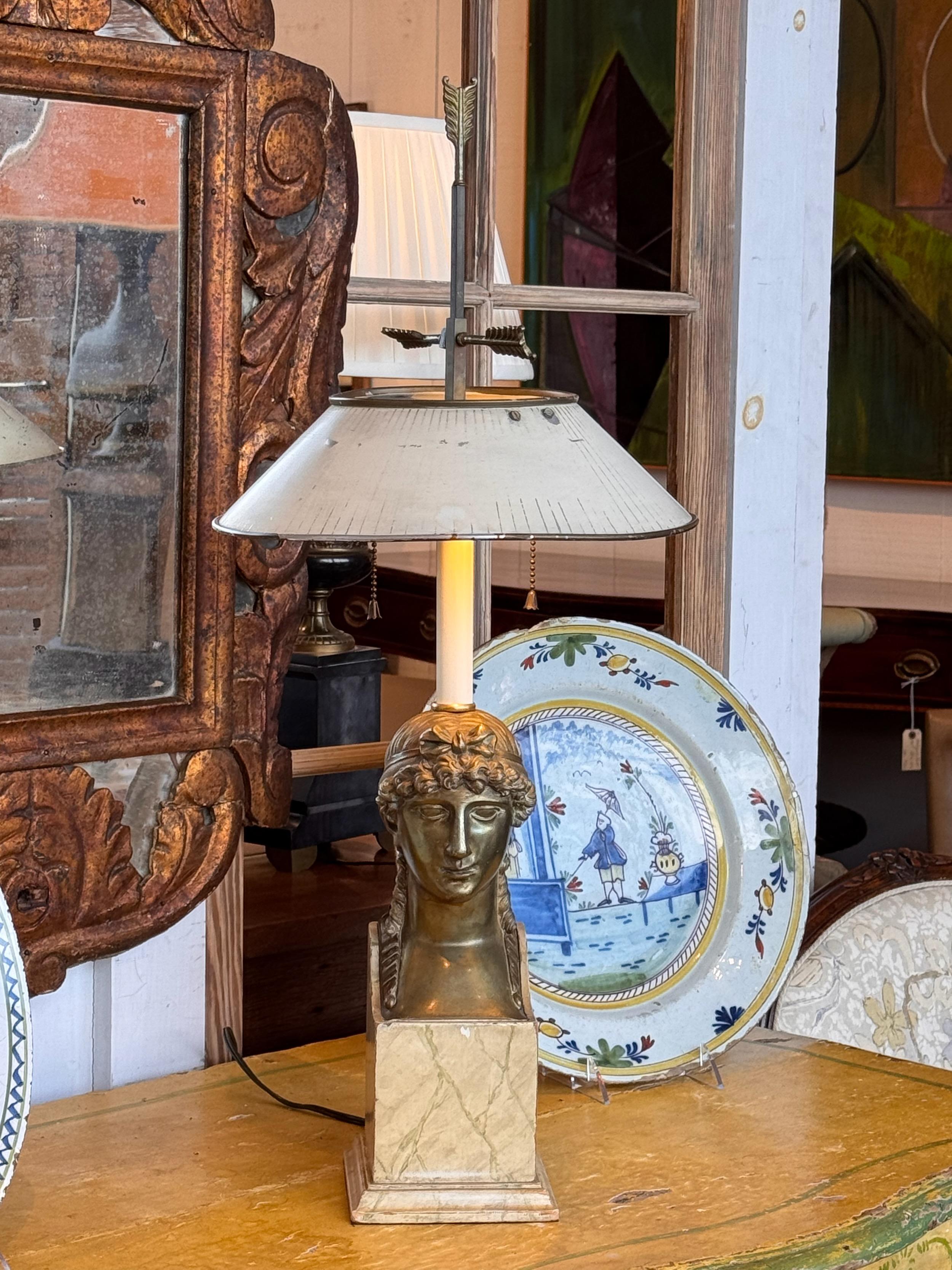 French 1920s Neoclassical Faux Marble Base Lamp For Sale