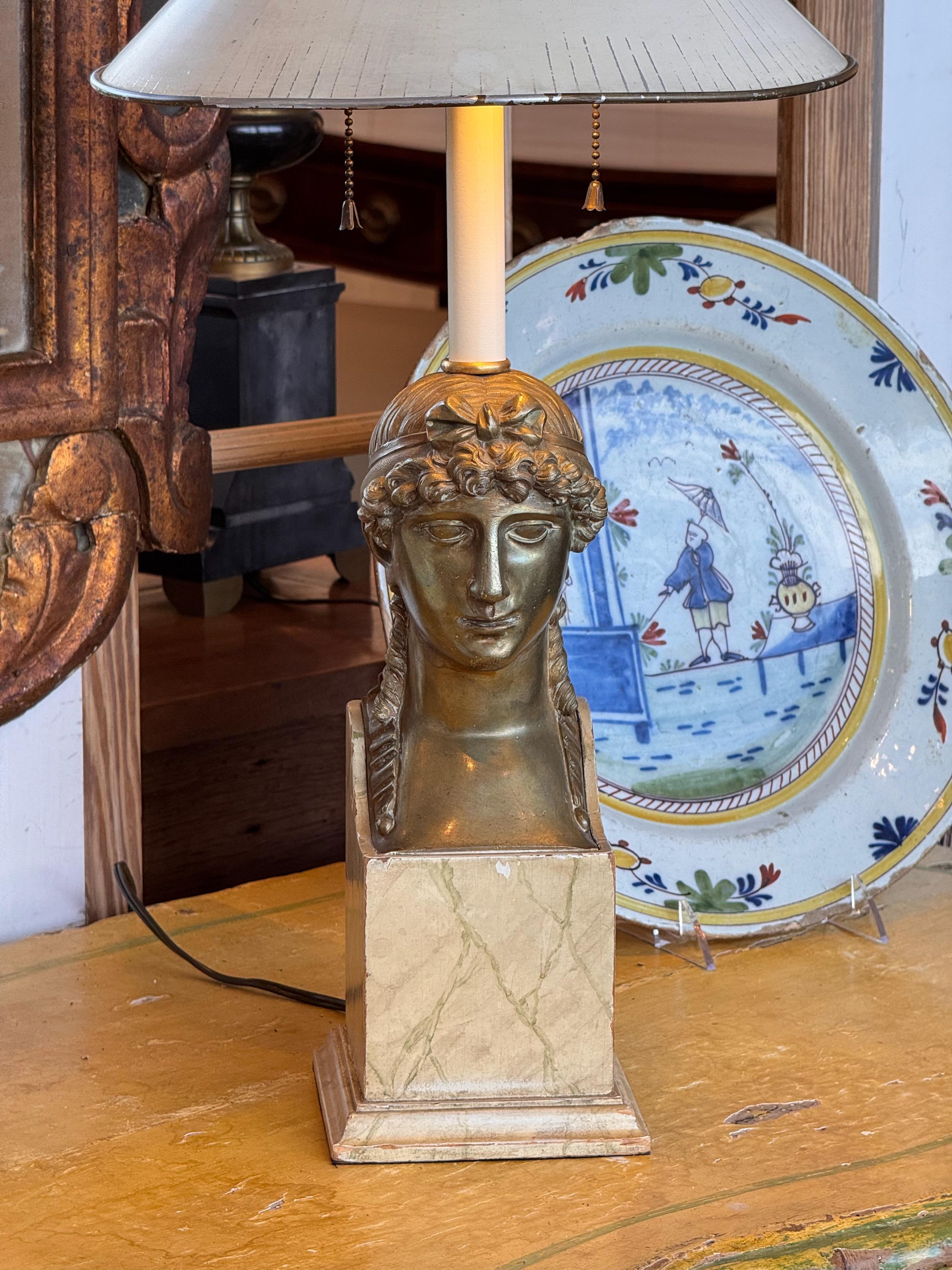 1920s Neoclassical Faux Marble Base Lamp In Good Condition For Sale In Charlottesville, VA