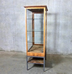 1920s Oak Merchandising Showcase Vitrine