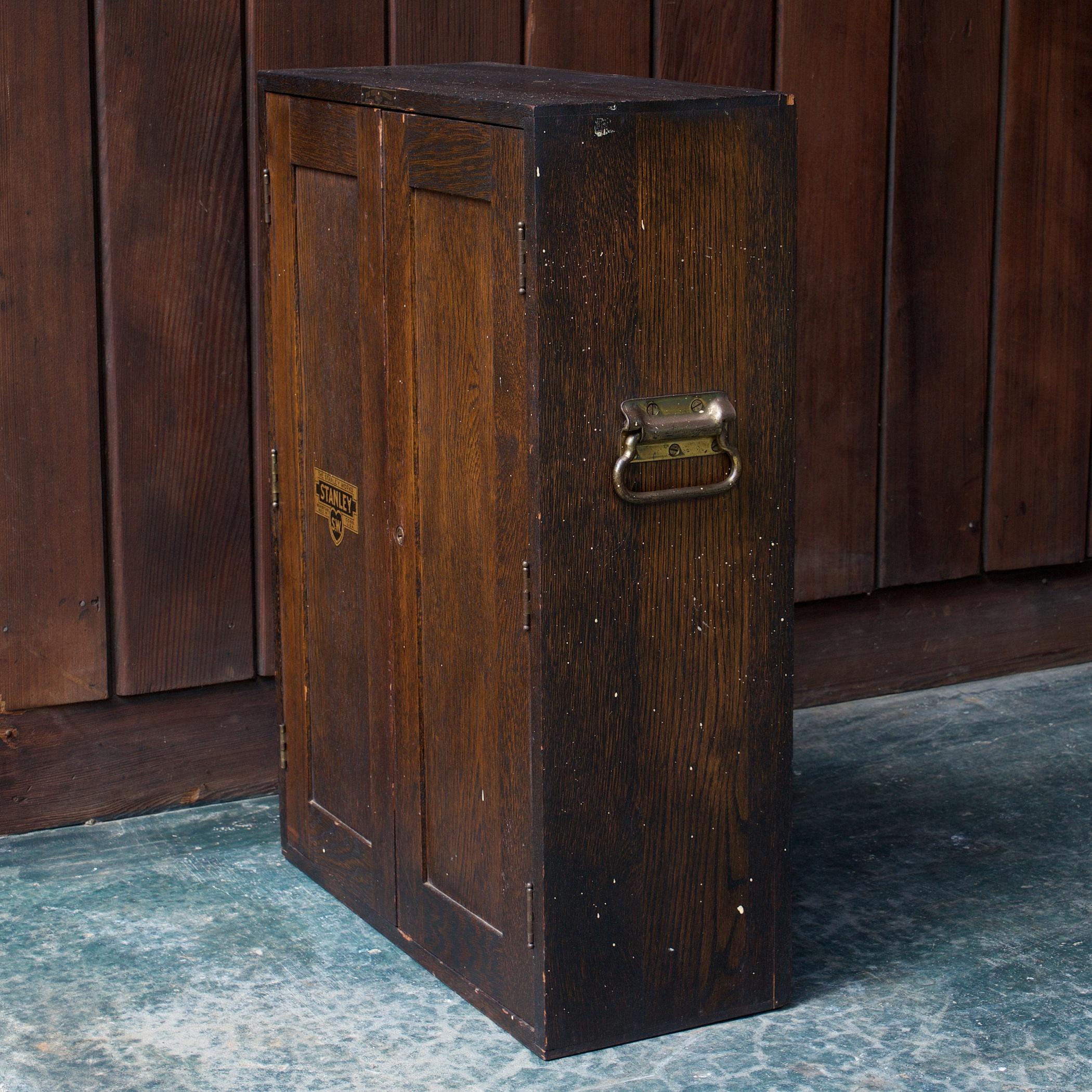 vintage stanley tool box