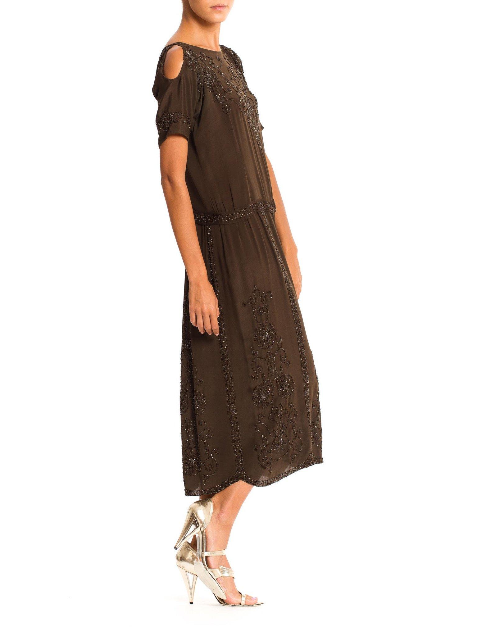 1920'S Olive Brown Silk Crepe Deco Medallion Beaded Cocktail Dress With Cold Sh In Excellent Condition For Sale In New York, NY