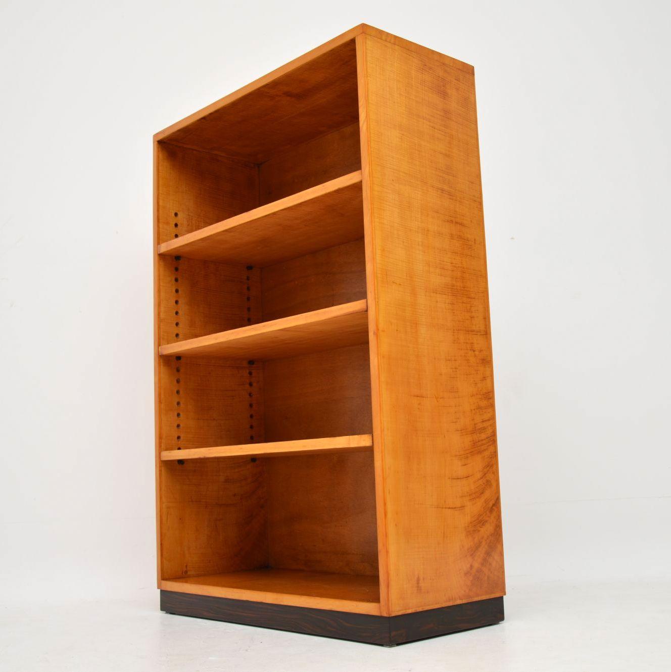 1920s Original Art Deco Bookcase in Satin Birch and Rosewood 1