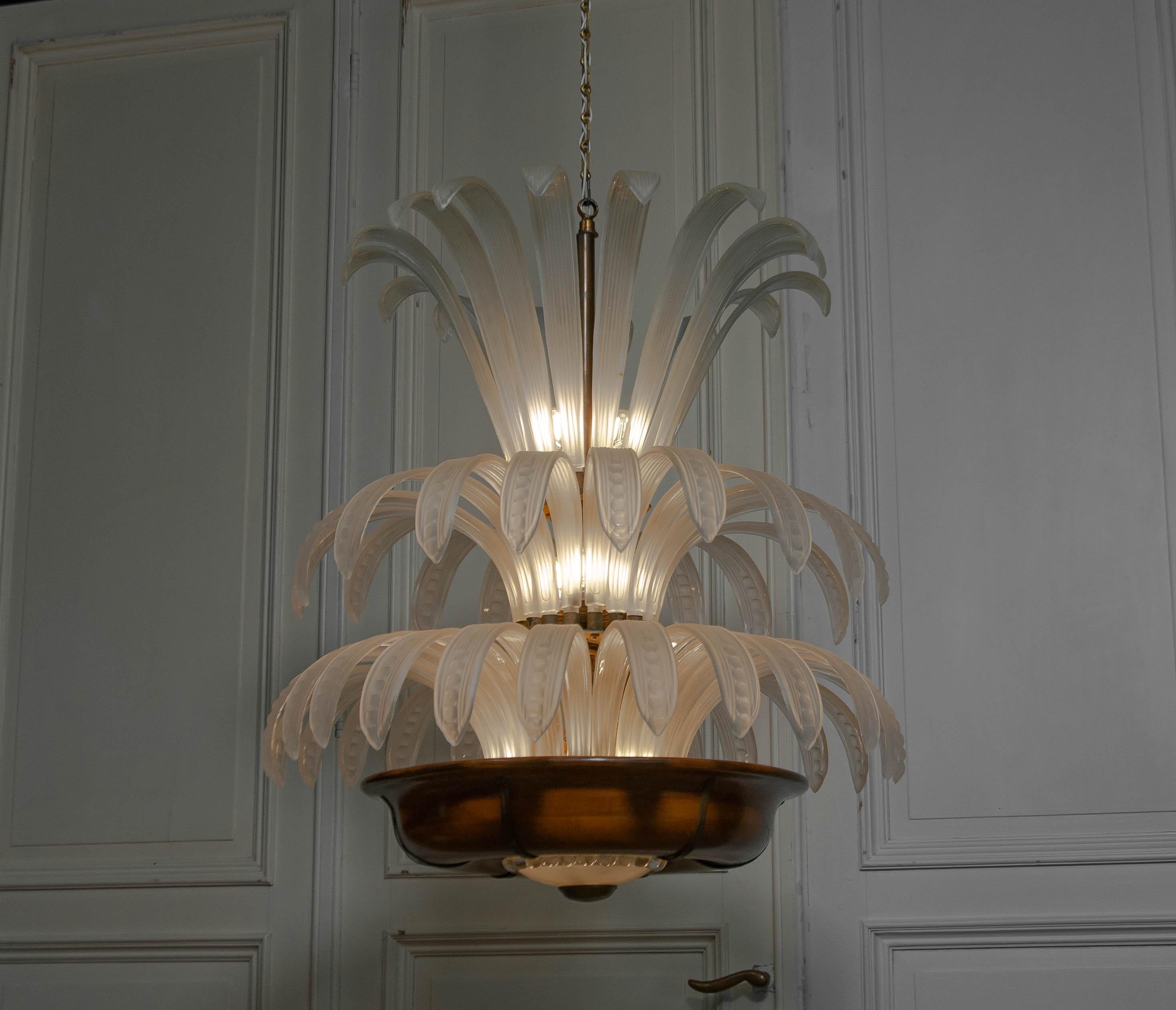 1920s, Original  Art Deco Palm Chandelier , Belgium For Sale 8
