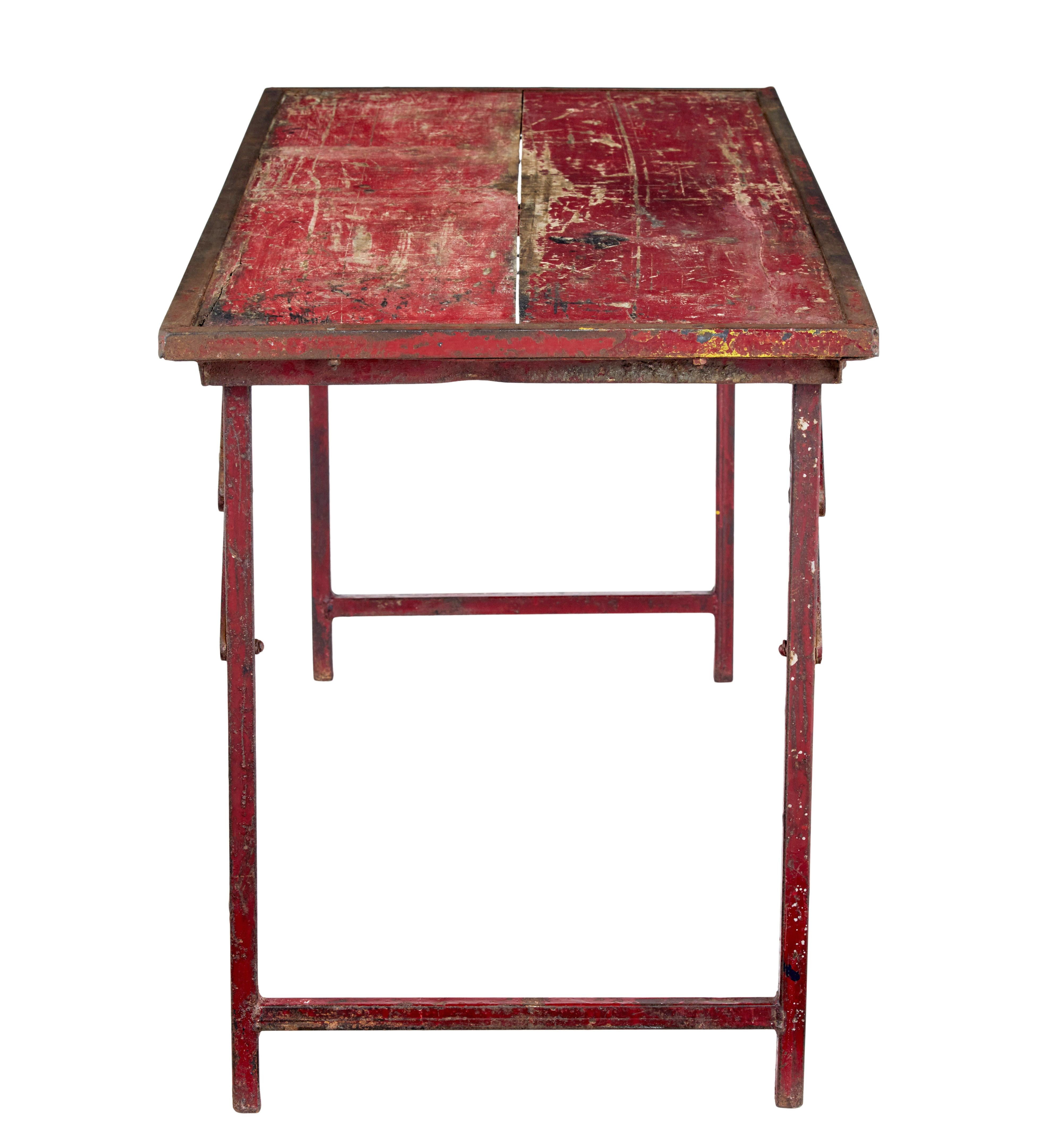 20th Century 1920s’ painted french pine and metal folding table