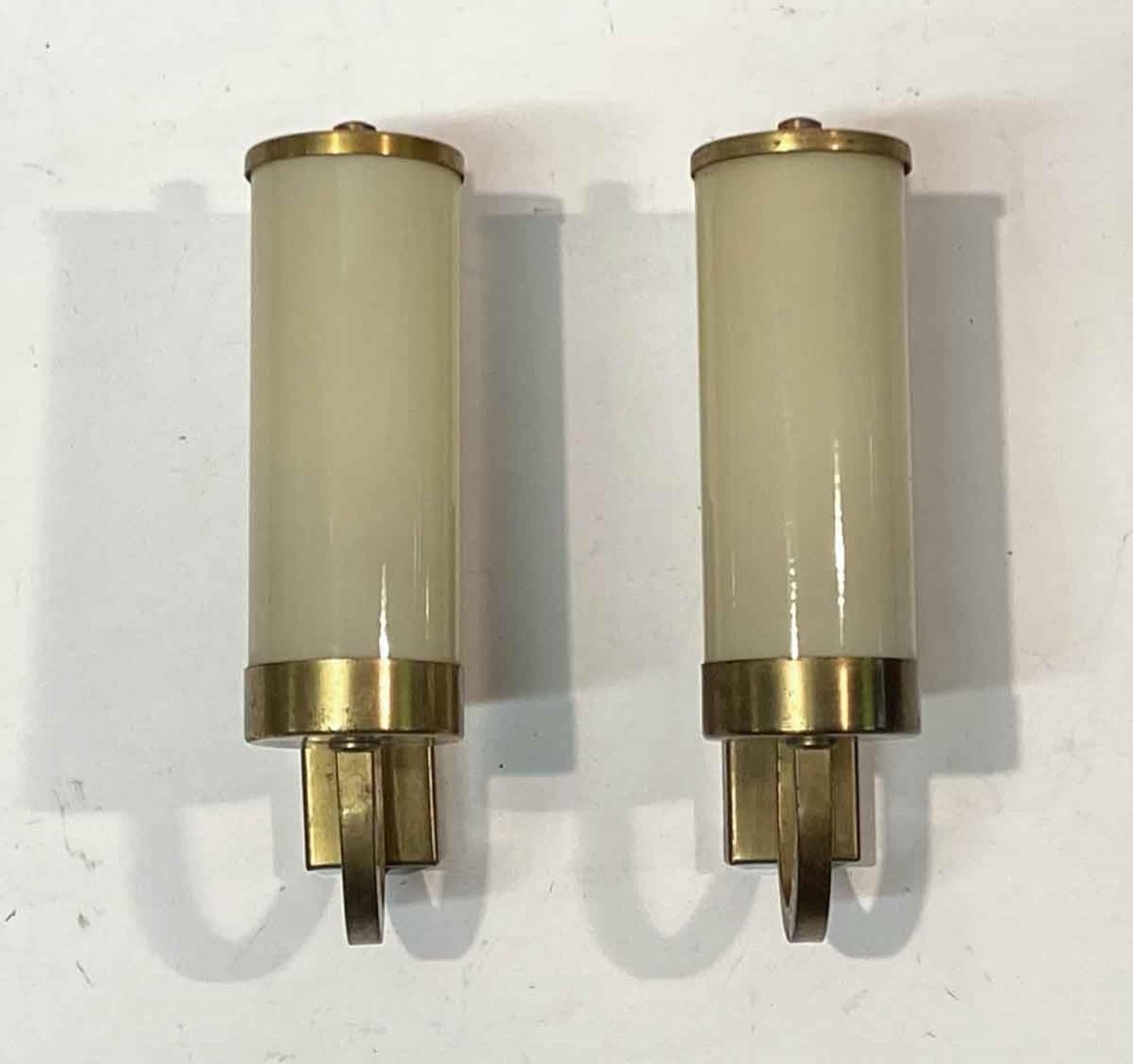 1920s Pair of Art Deco Brushed Brass Over Steel and Glass Cylinder Sconces In Good Condition In New York, NY