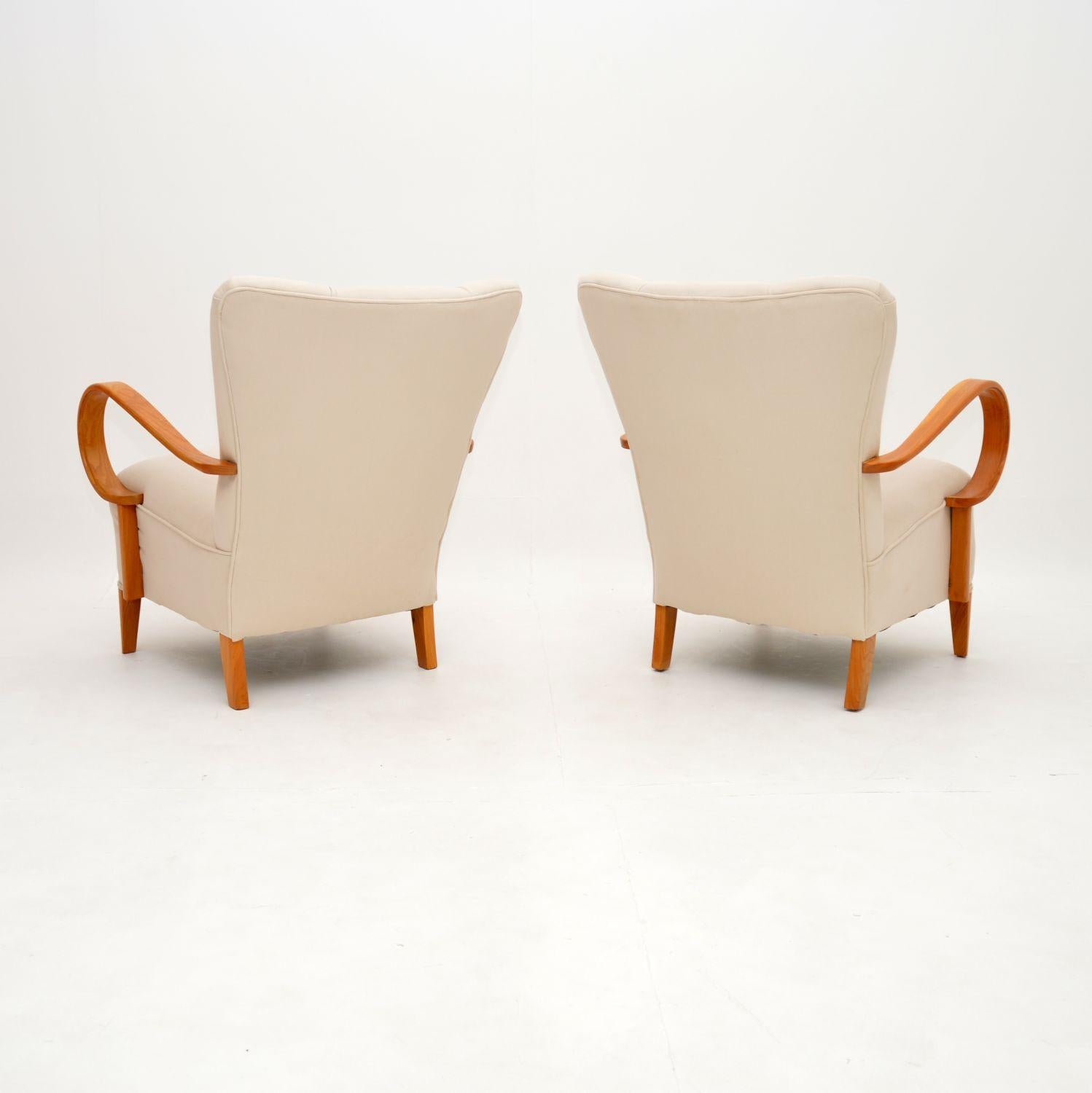 Early 20th Century 1920’s Pair of Swedish Elm Art Deco Armchairs For Sale