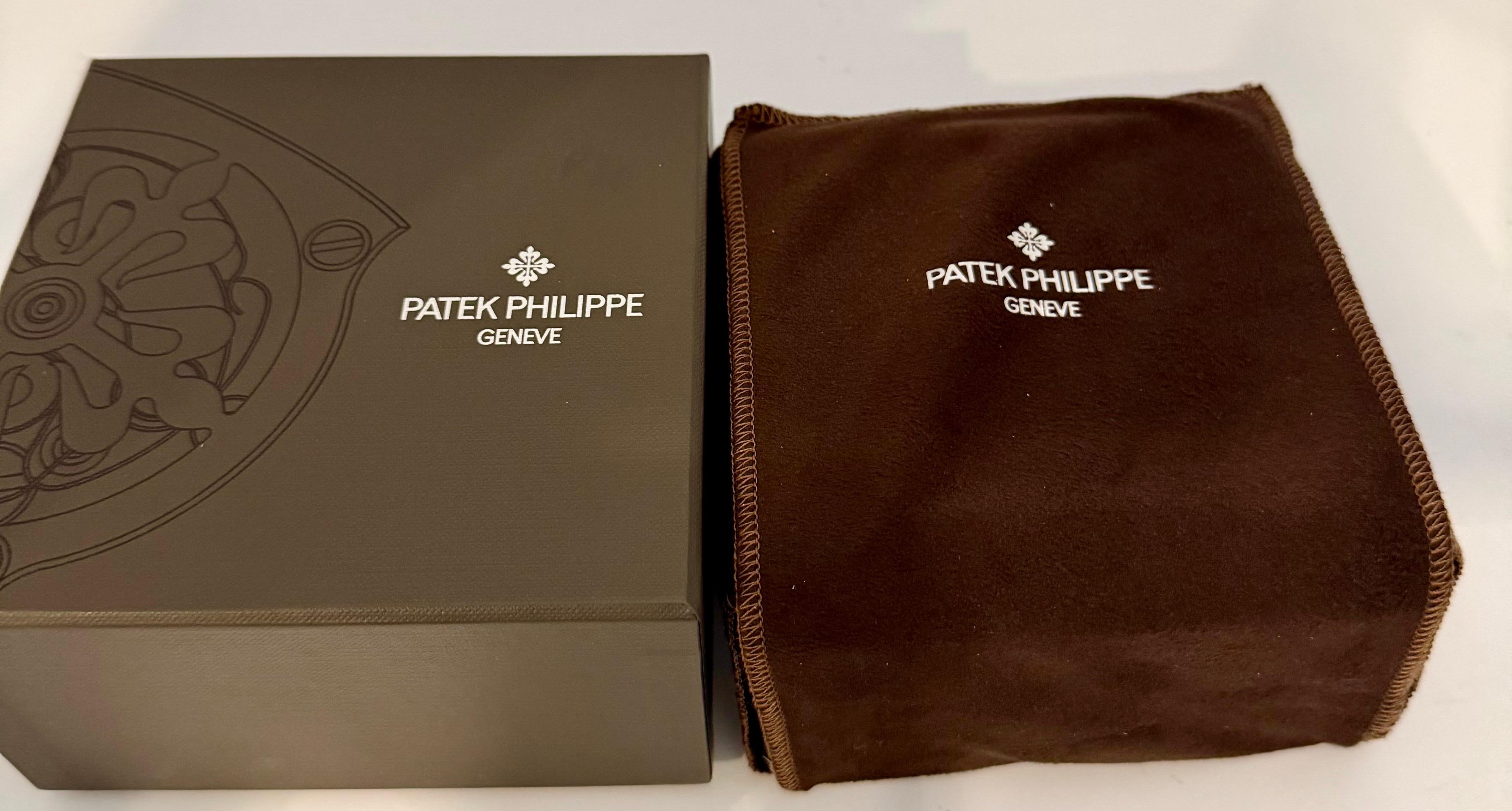 Montre Patek Philippe Vintage Unisexe, 102.7 Gm 18 Kt Yellow Gold + Diamond, 1920 en vente 1