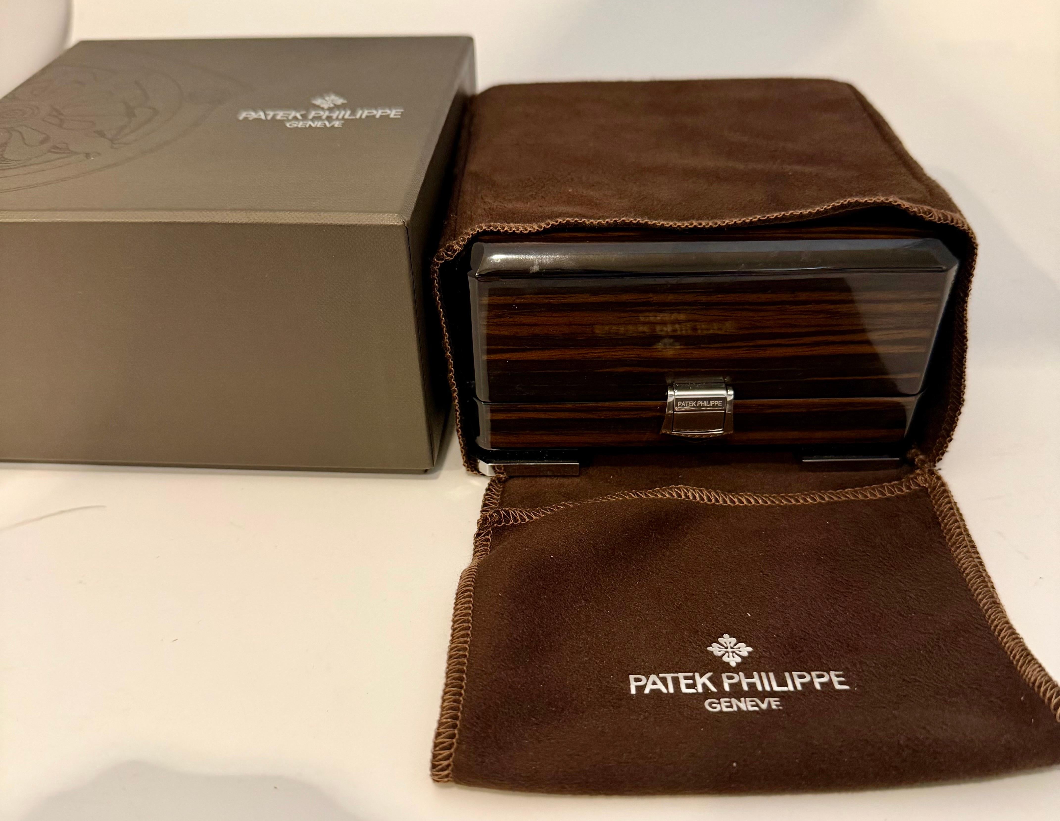 Montre Patek Philippe Vintage Unisexe, 102.7 Gm 18 Kt Yellow Gold + Diamond, 1920 en vente 2