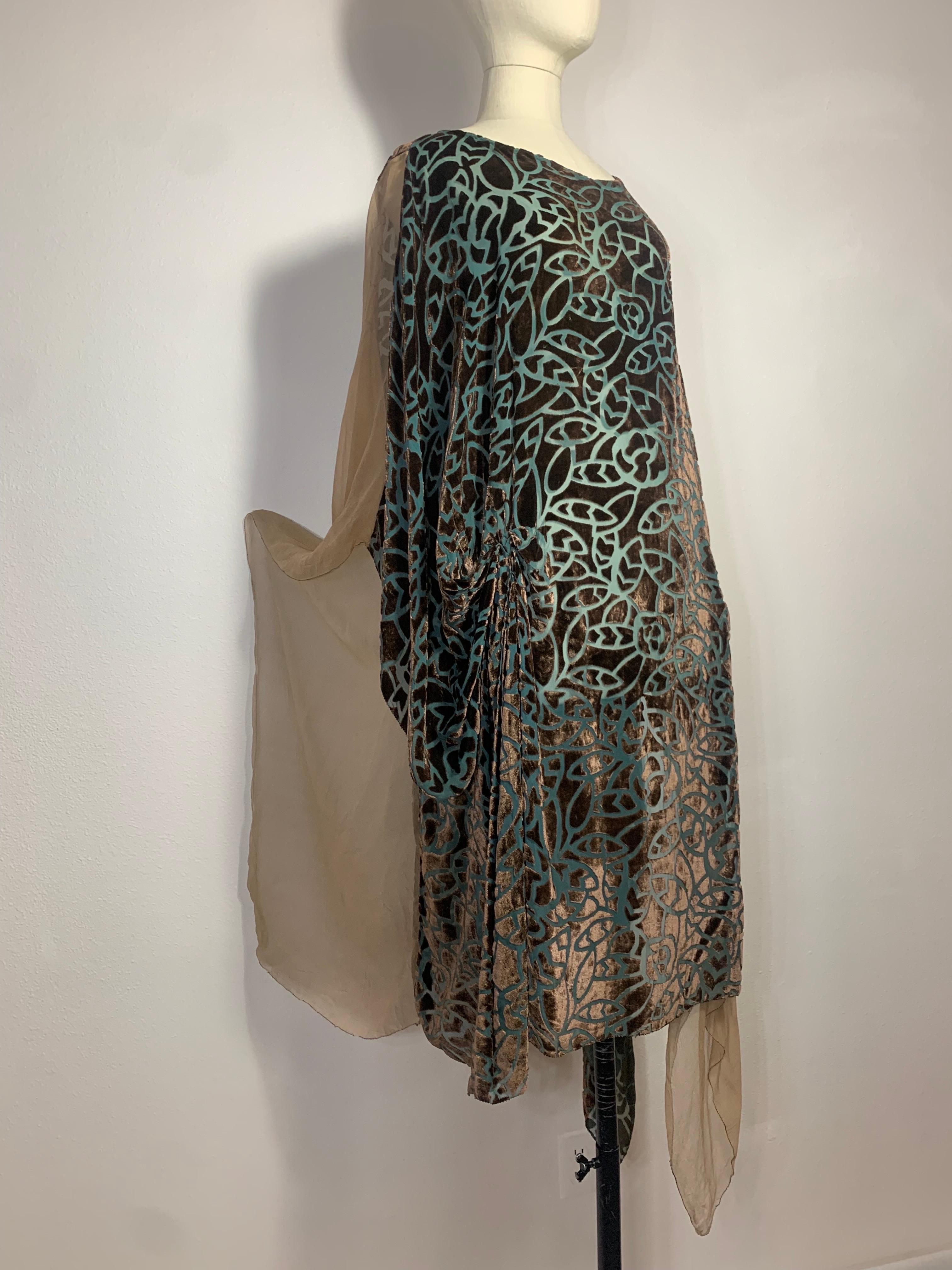 1920s Patina Green & Taupe Devore Velvet Art Deco Tunic w Stylized Leaf Pattern For Sale 6