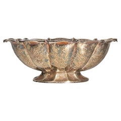 1910s Veined Metal Serving Bowl by Dagobert Peche for Wiener Werkstätte, Austria