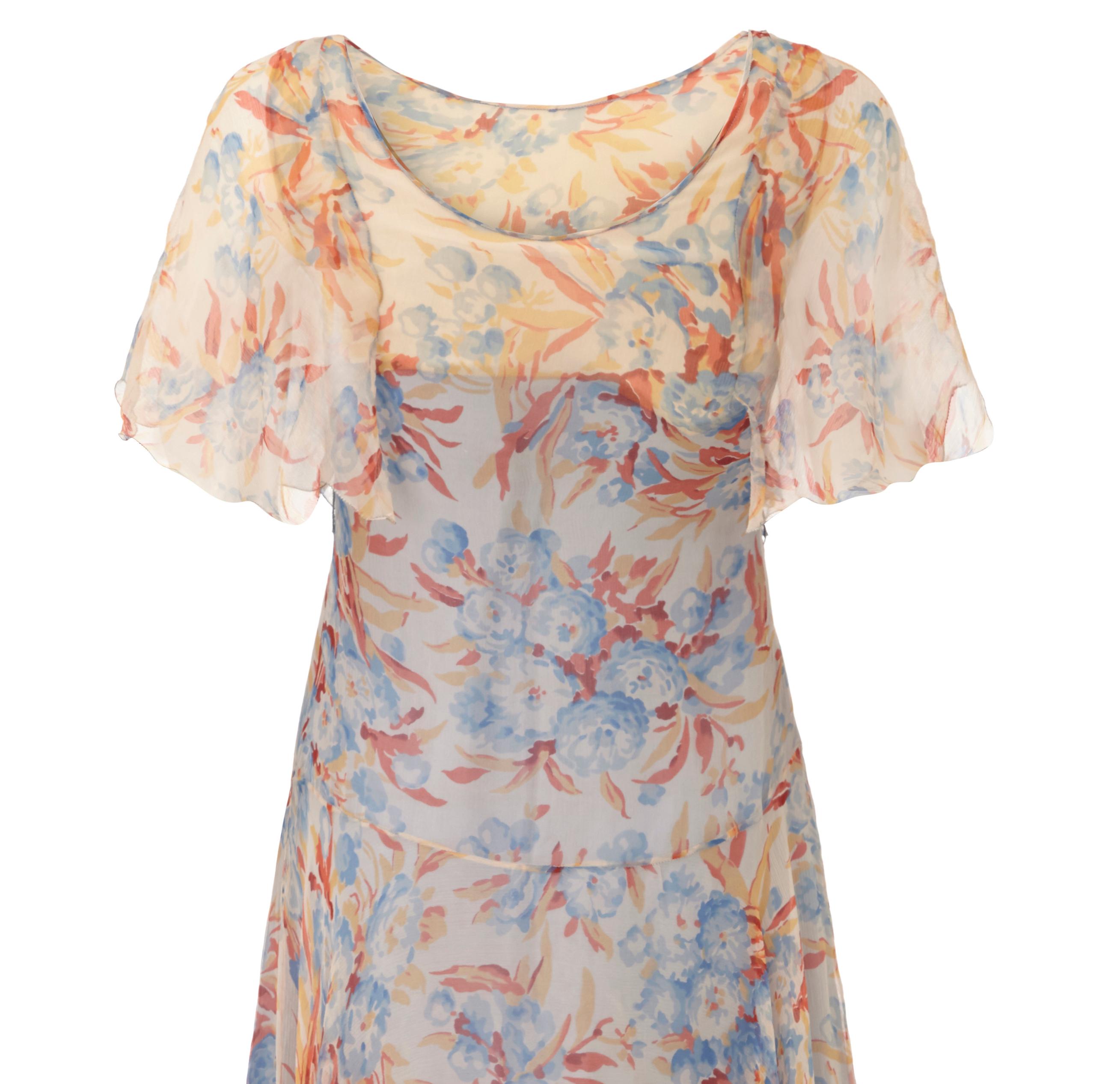 1920s Peach and Blue Silk Chiffon Floral Dress In Excellent Condition For Sale In London, GB
