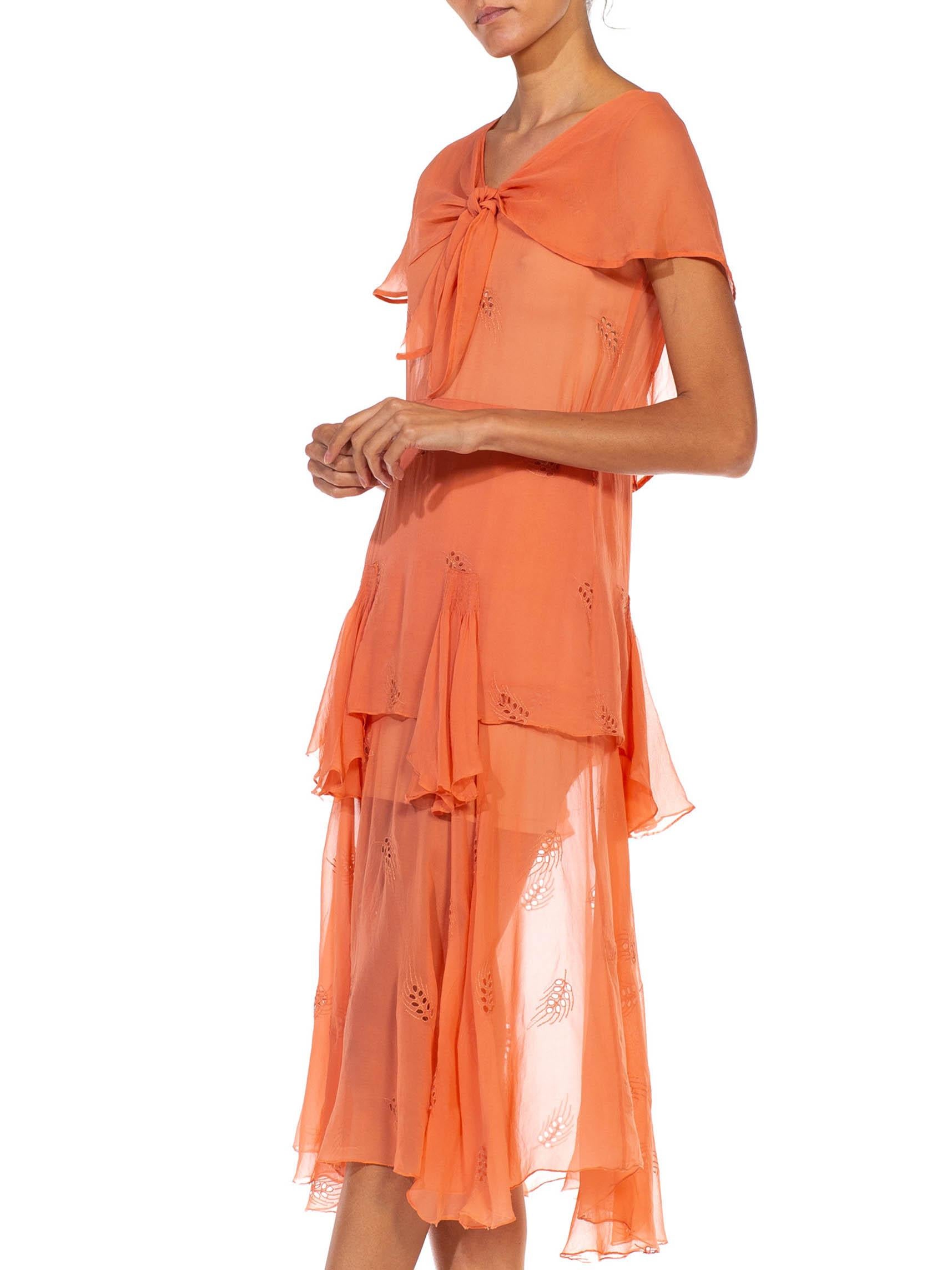Women's 1920S Peach Silk Chiffon Lightweight Easy Summer Dress For Sale