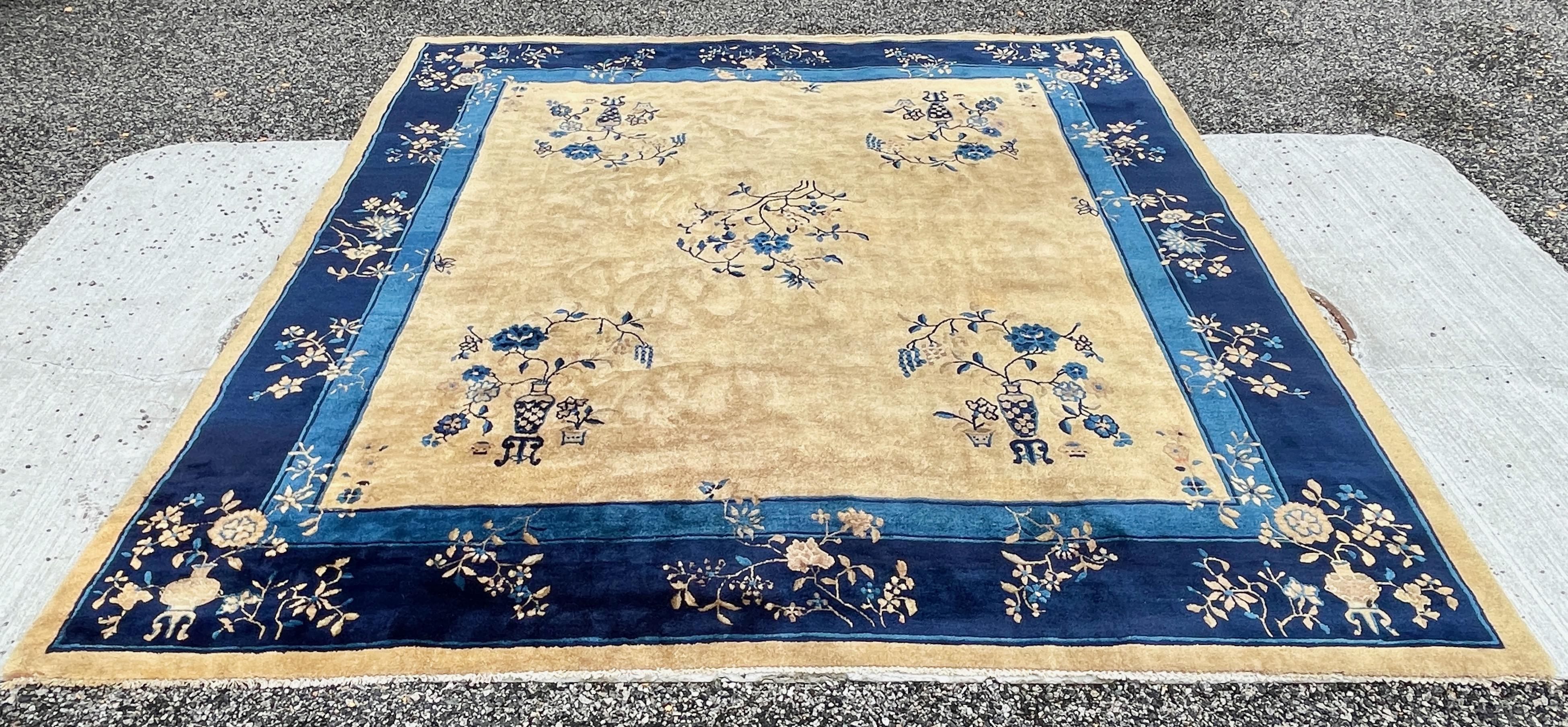 Early 20th Century 1920's Peking Chinese Art Deco Rug 9' x 10' For Sale