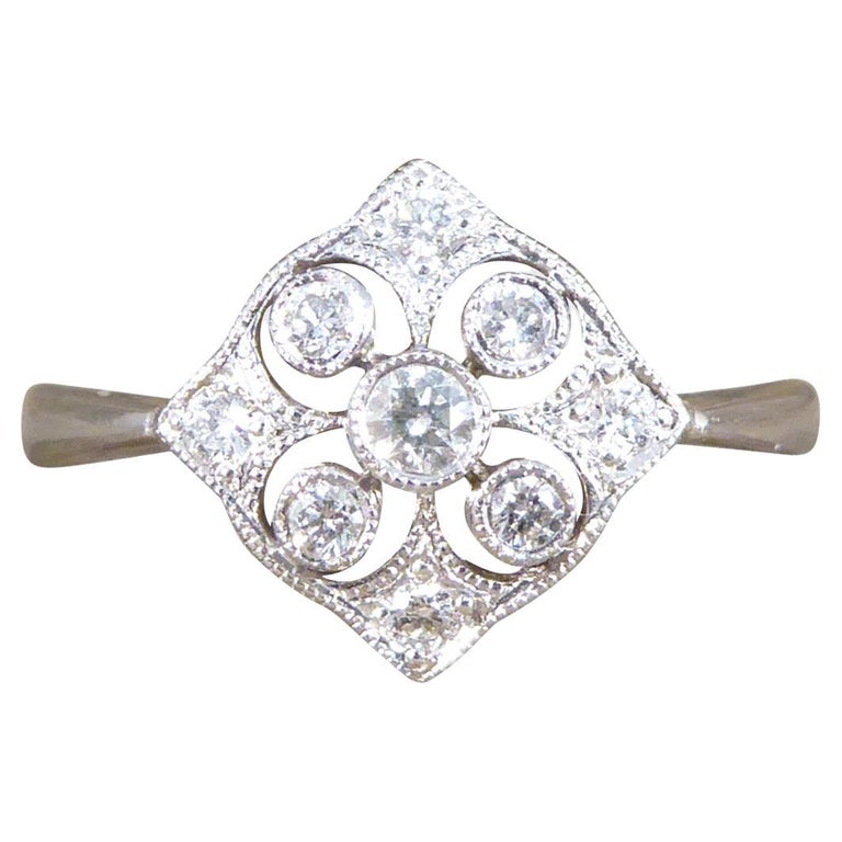 1920's Period Replica Geometric Pattern Diamond Ring in 18ct White Gold ...