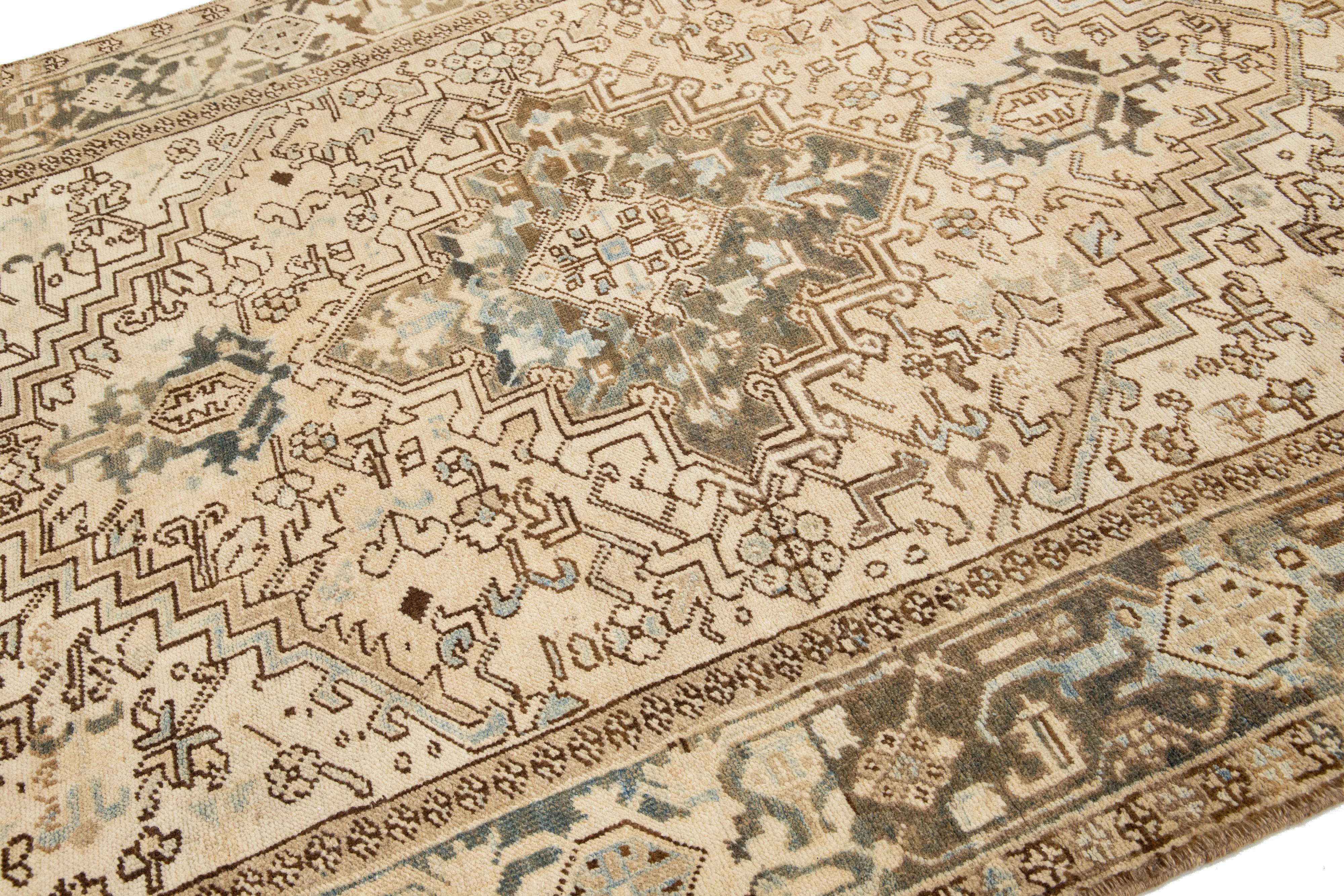 1920s Persian Antique Wool Rug In Beige with Medallion Design  For Sale 4