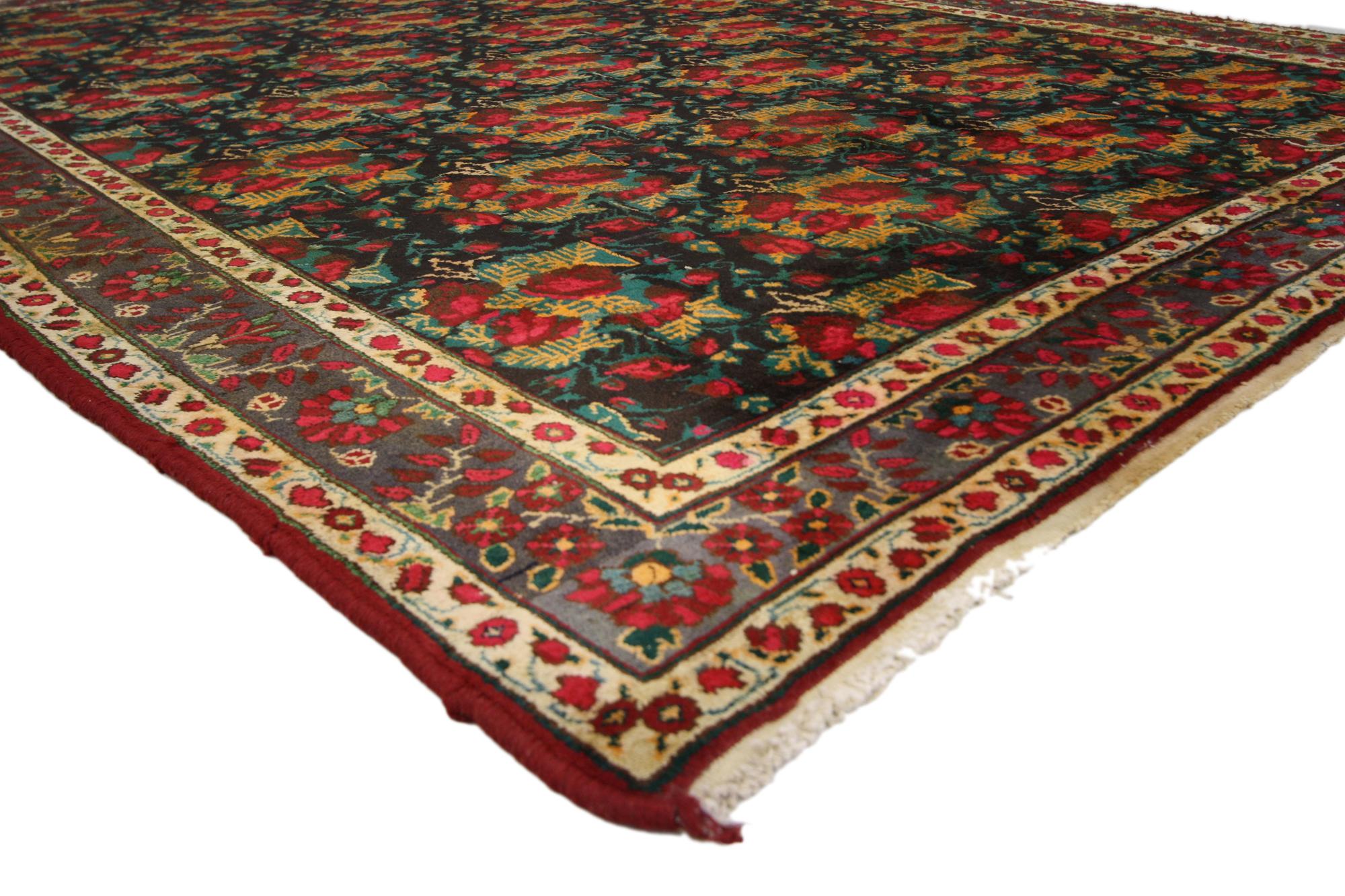 Hand-Knotted 1920's Persian Halvai Guli Farang Bijar Carpet with Traditional Style For Sale