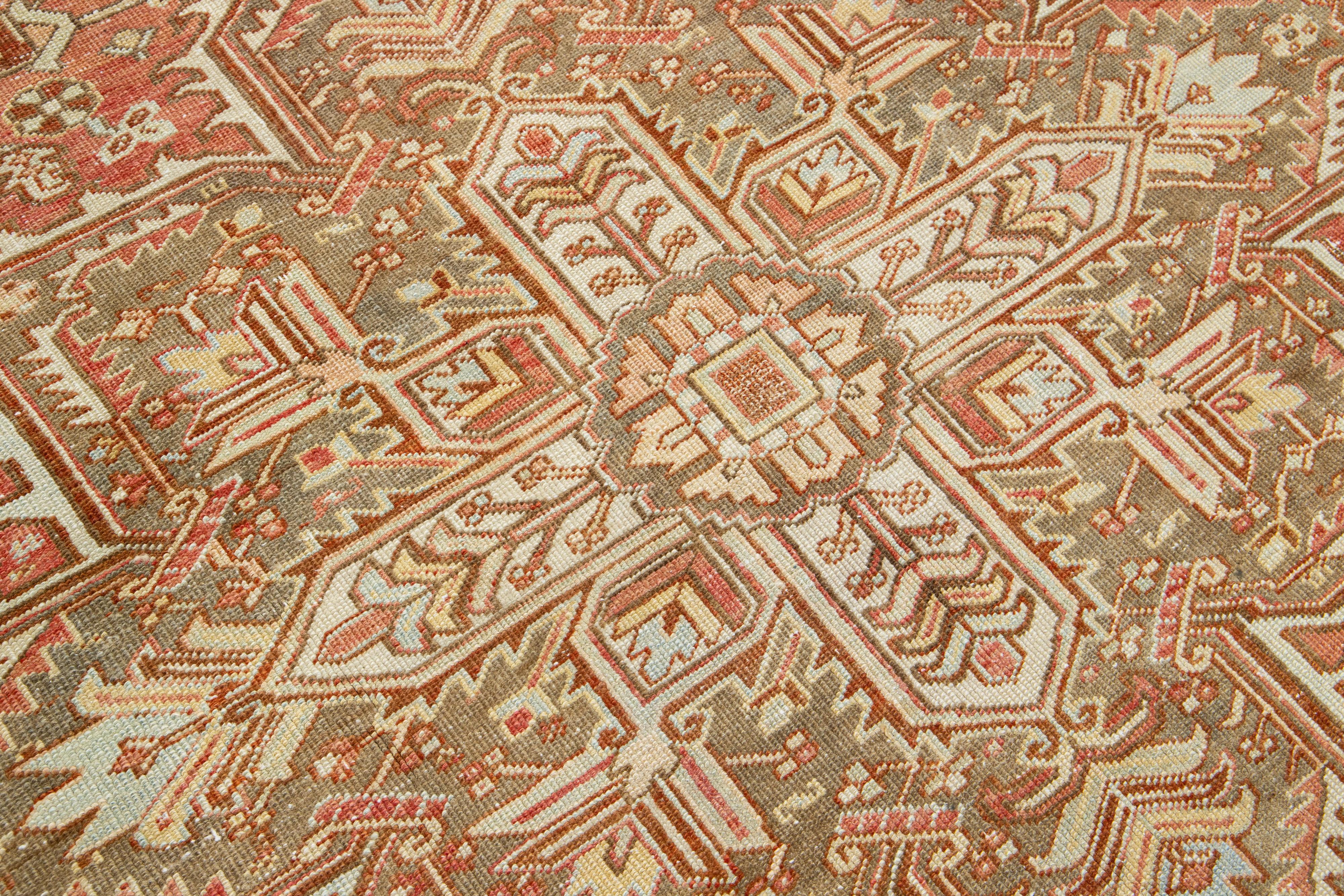 1920er Jahre Persisch Heriz Antike Wolle Teppich in Rost Farbe mit einem Medaillon Motiv im Angebot 2