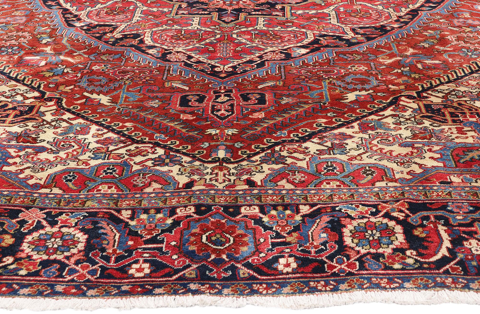 Alfombra persa Heriz de 1920 de estilo tradicional Persa en venta