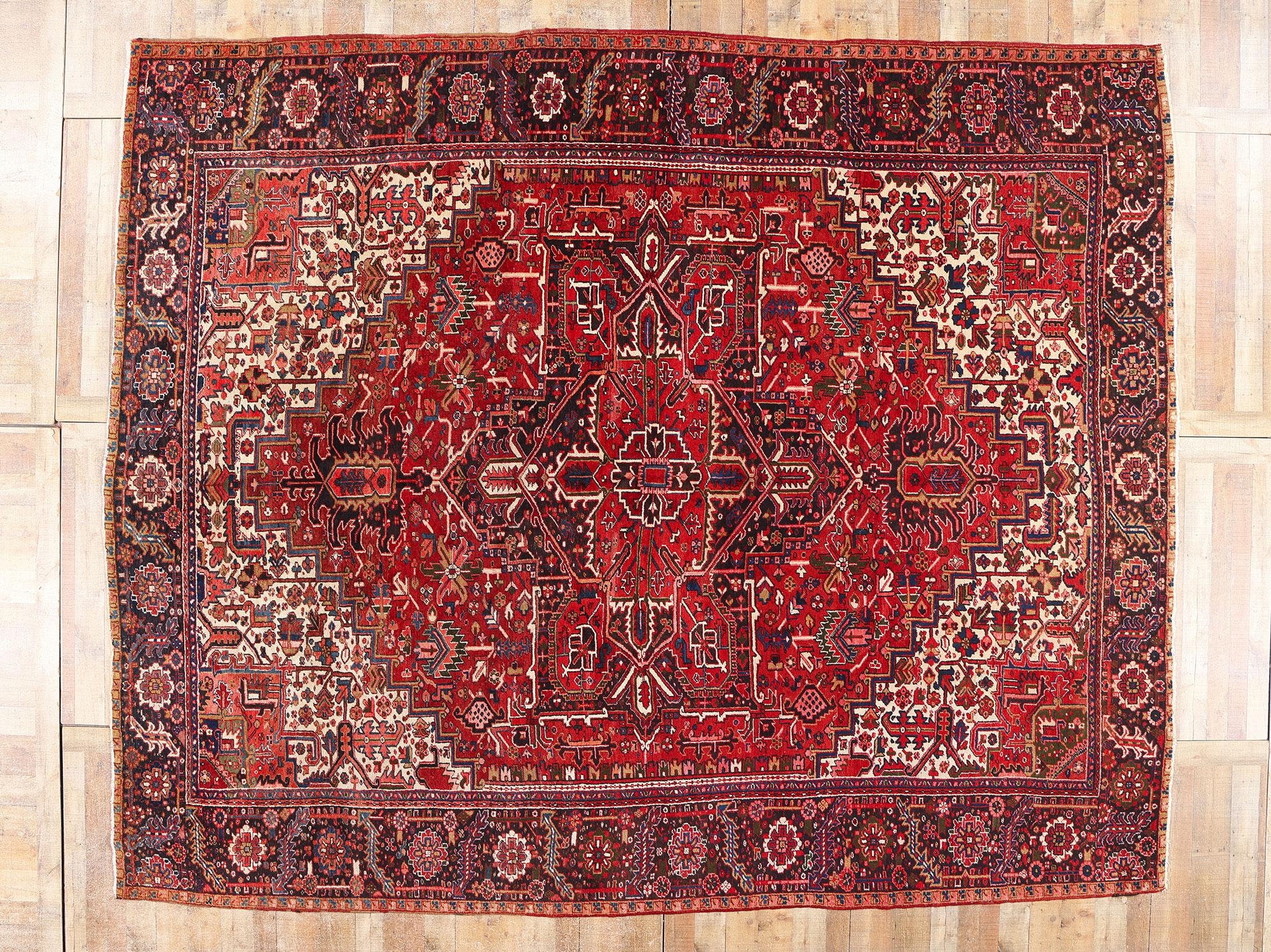 Tappeto persiano Heriz del 1920 con stile tradizionale in vendita 1