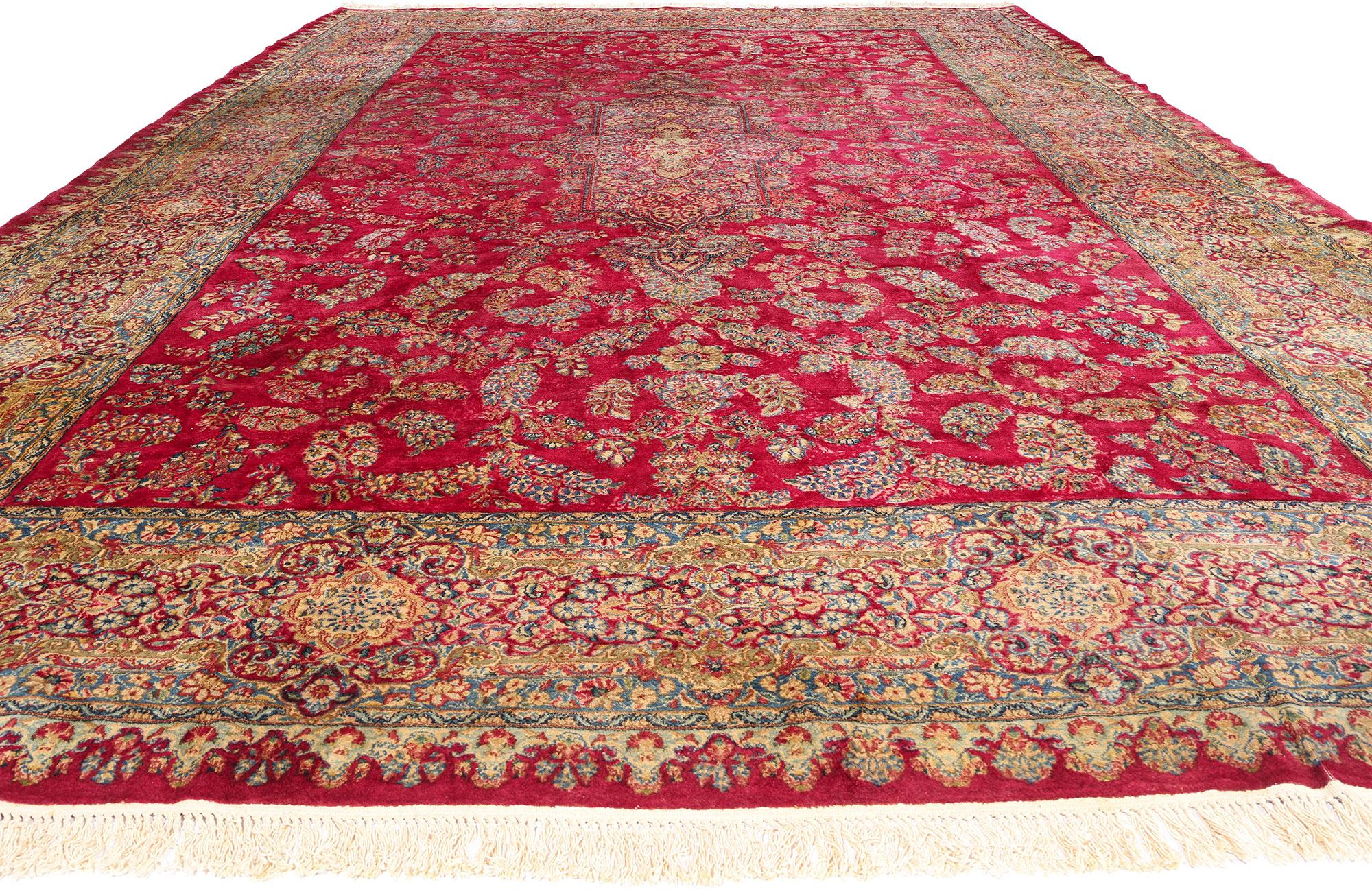 Persischer Kerman-Teppich aus den 1920er Jahren im traditionellen Stil (Viktorianisch) im Angebot