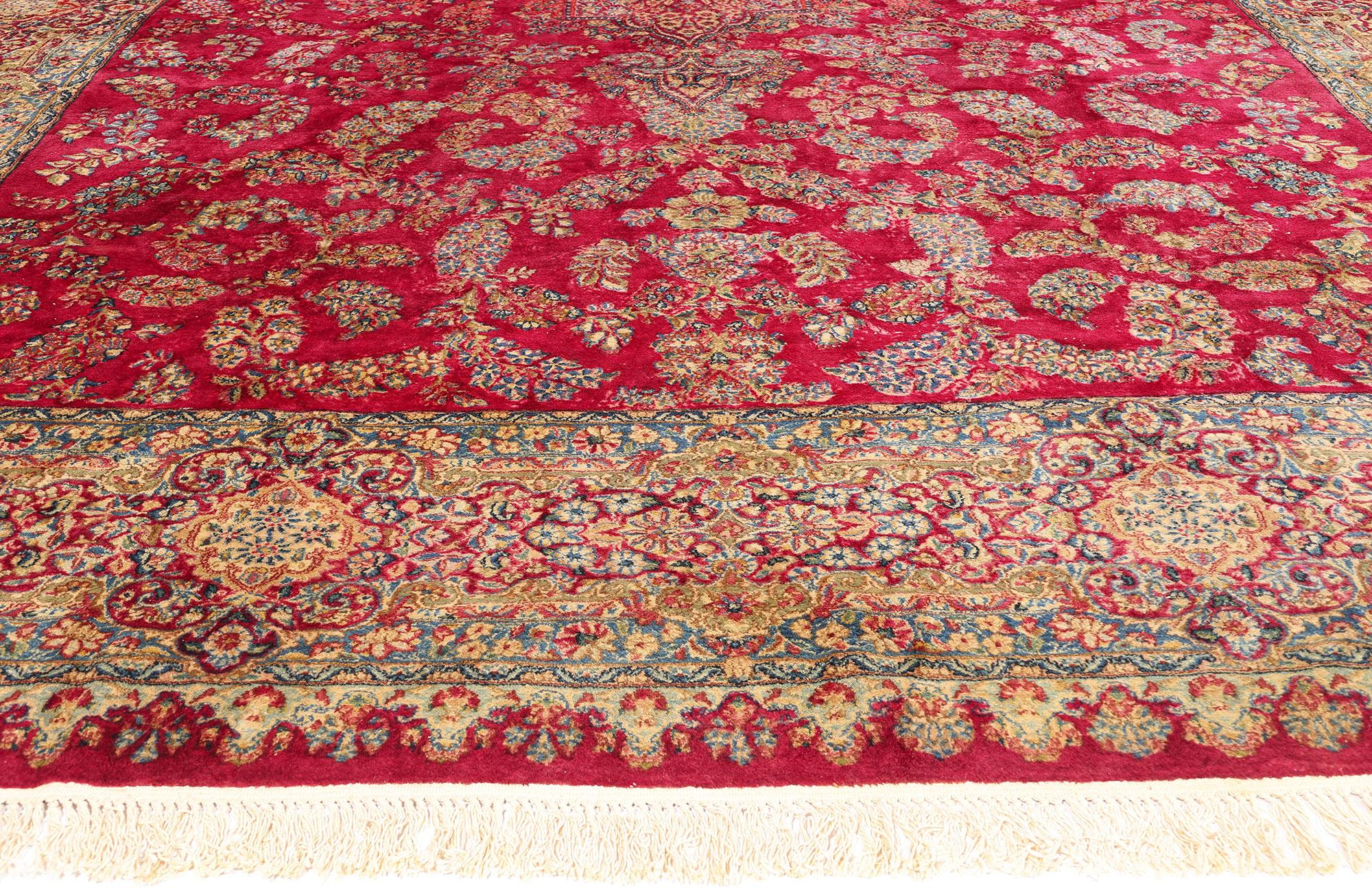 Persischer Kerman-Teppich aus den 1920er Jahren im traditionellen Stil (Handgeknüpft) im Angebot