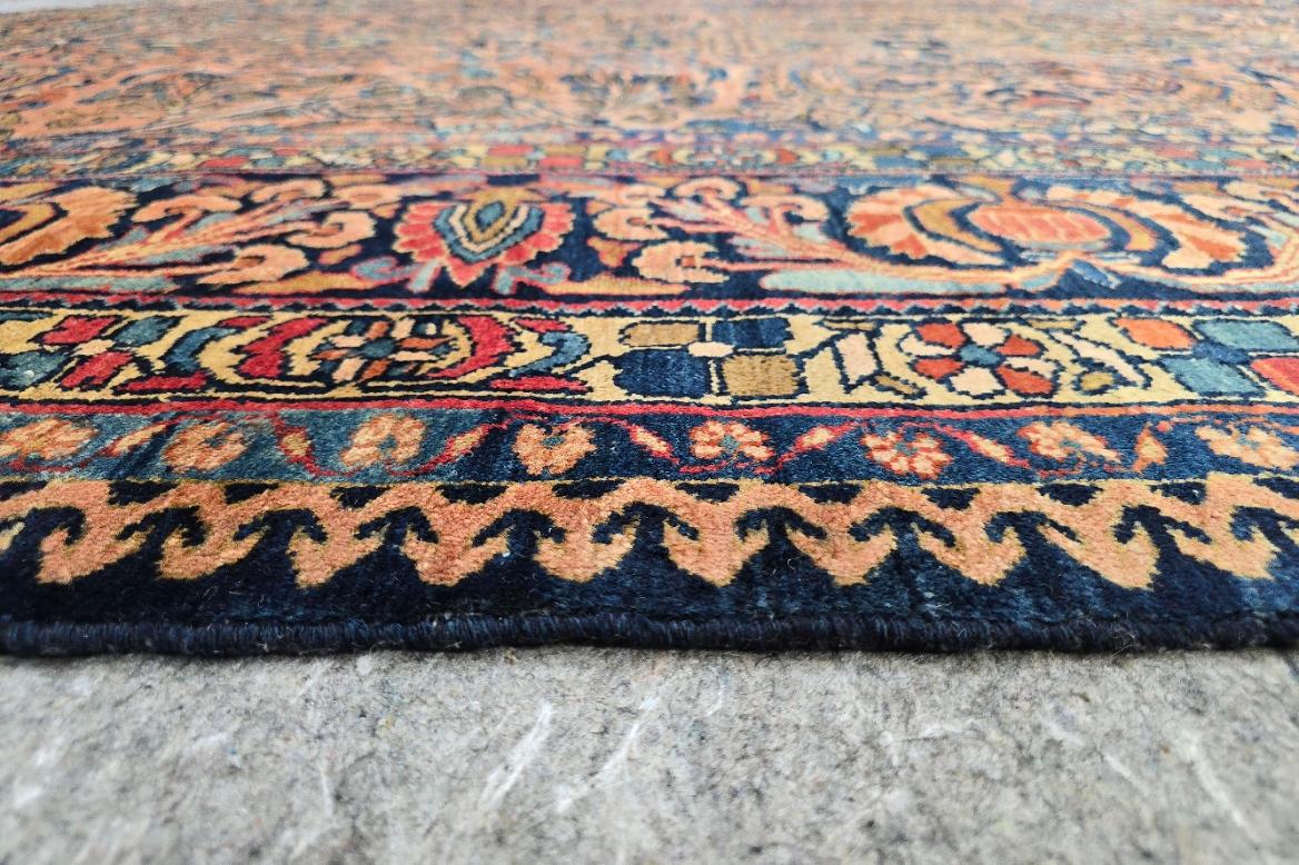 Sultanabad Tappeto antico persiano Lilihan degli anni '20, bella patina 8,9x12,3 in vendita