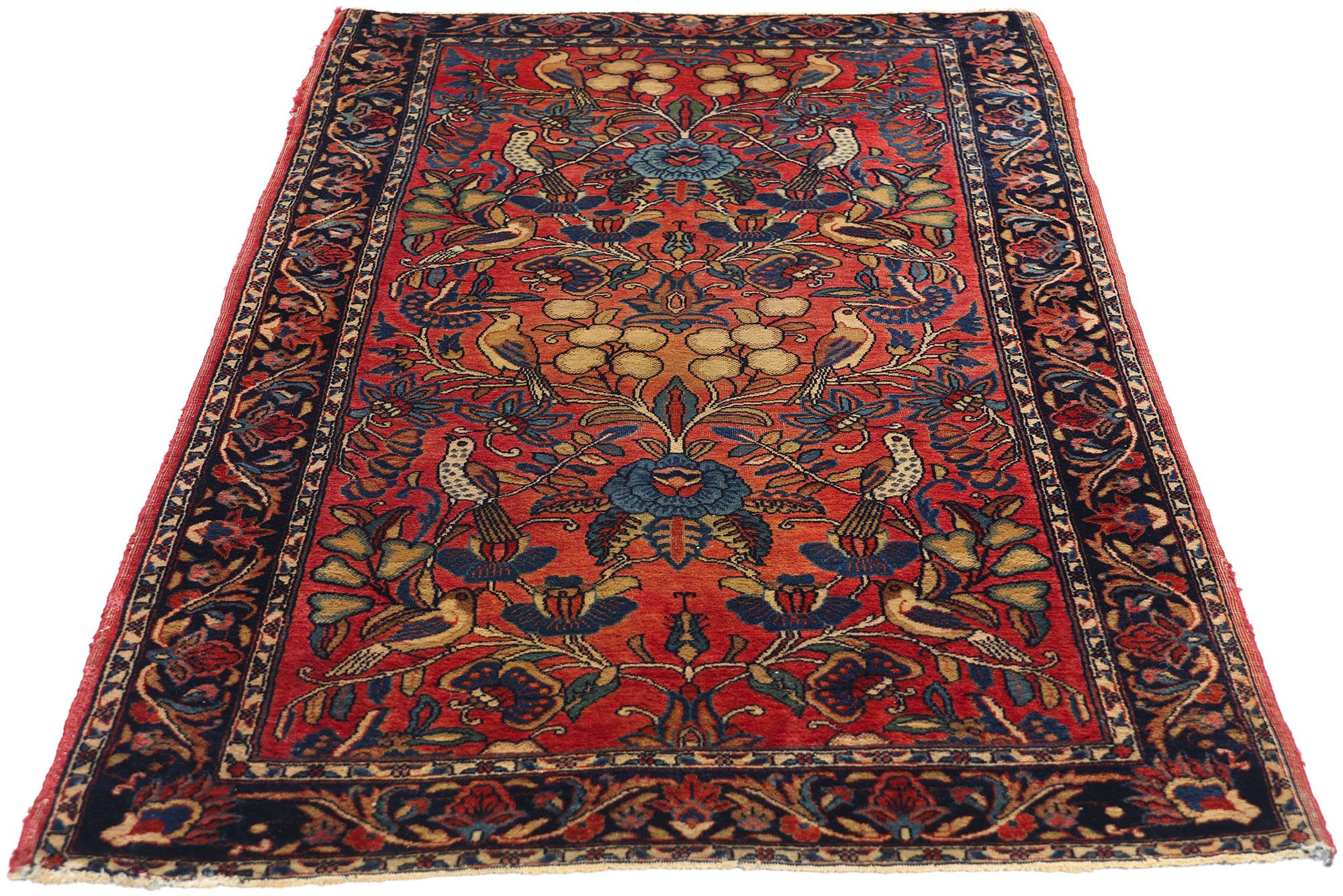 20th Century 1920's Persian Sarouk Carpet with Traditional Style For Sale