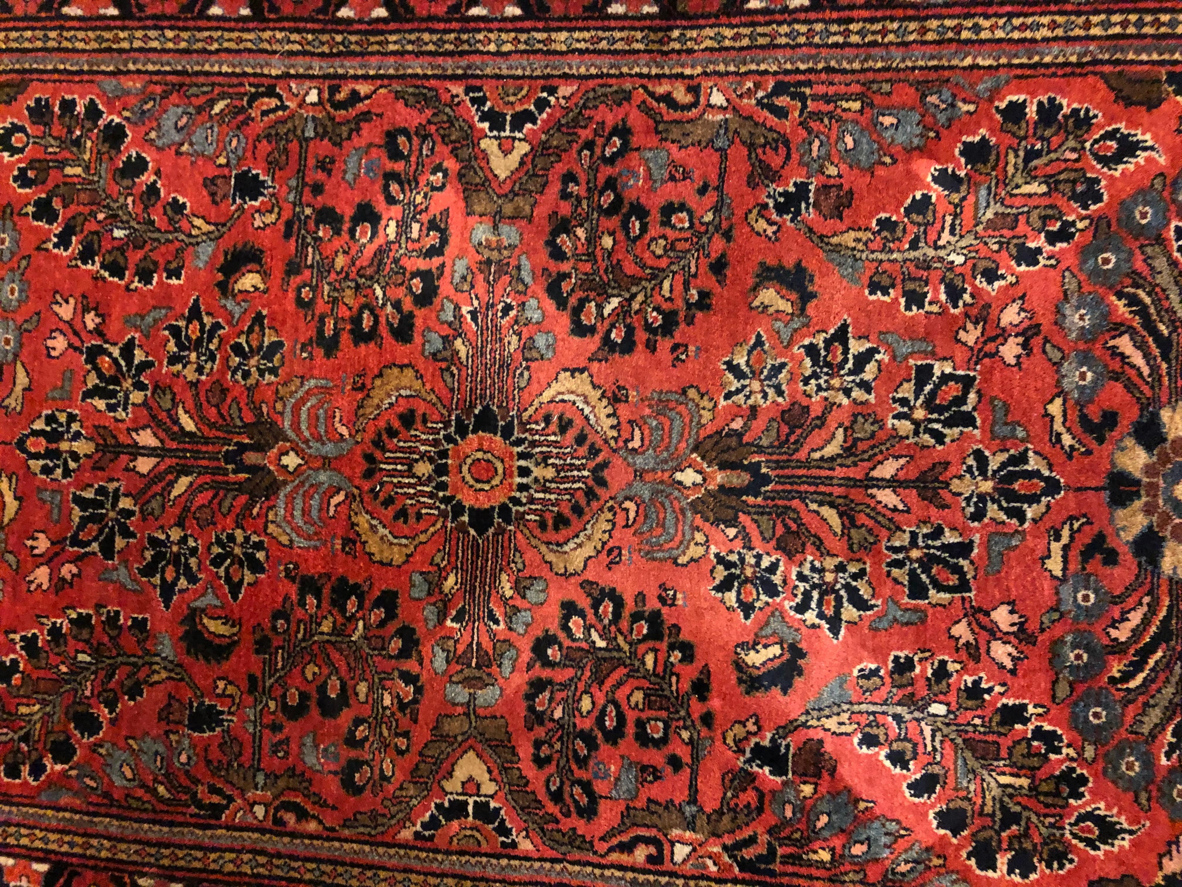 Wool 1920s Persian Sarouk Rug