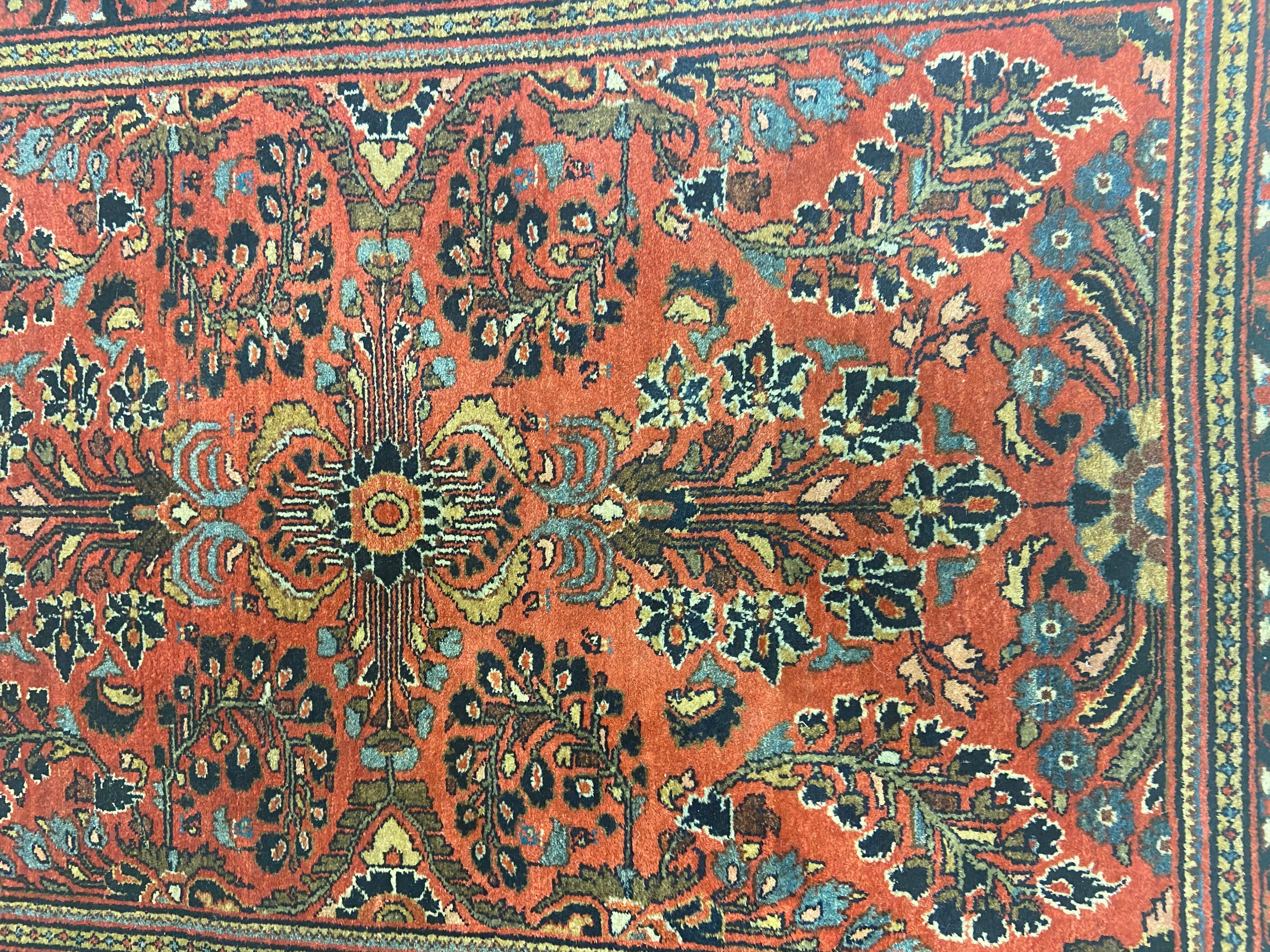 1920s Persian Sarouk Rug 2