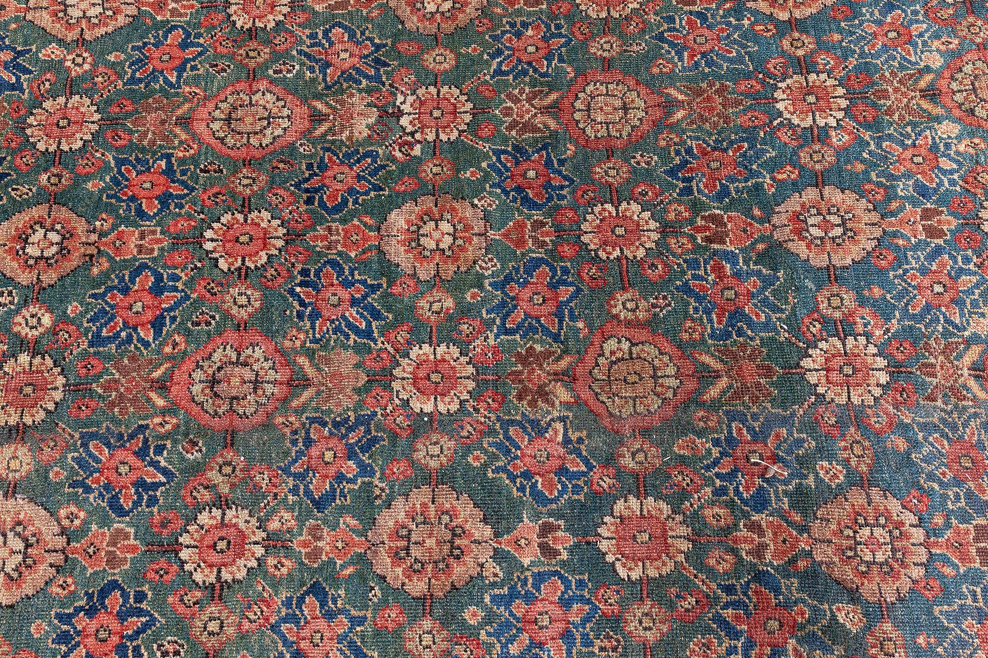 Persischer Sultanabad-Teppich aus roter, brauner und beiger handgewebter Wolle aus den 1920er Jahren
Größe: 12'0