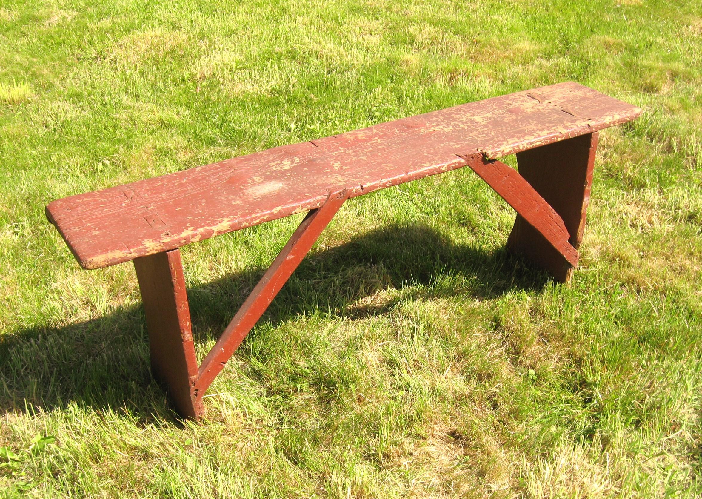 1920s Pine Bench in Great Original Barn Red Paint For Sale 4
