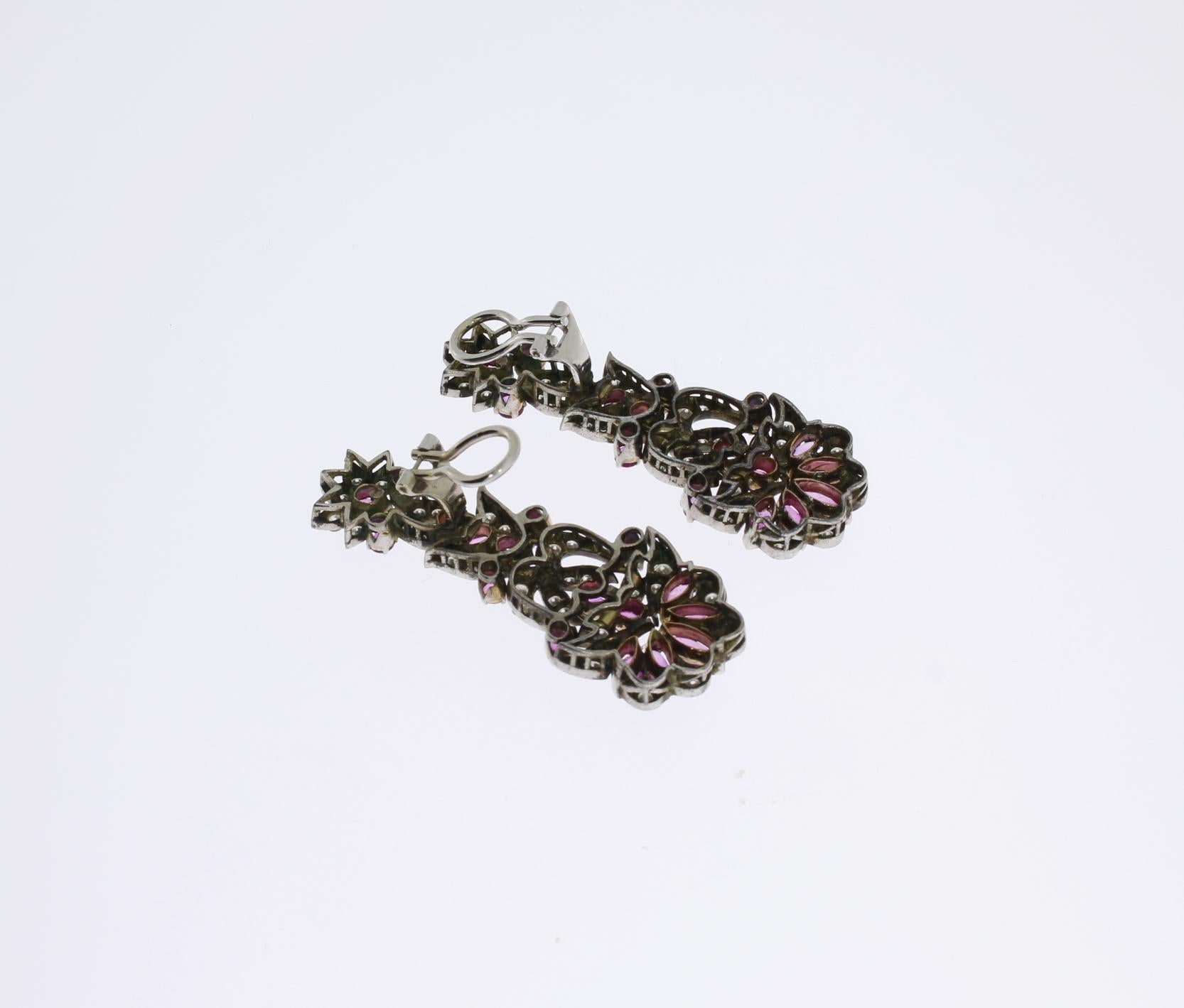 1920s Pink Sapphire Diamond Silver Dangle Earrings In Good Condition For Sale In Berlin, DE