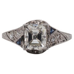 Bague de fiançailles Art déco des années 1920 en platine avec diamants taille en escalier - VEG#32