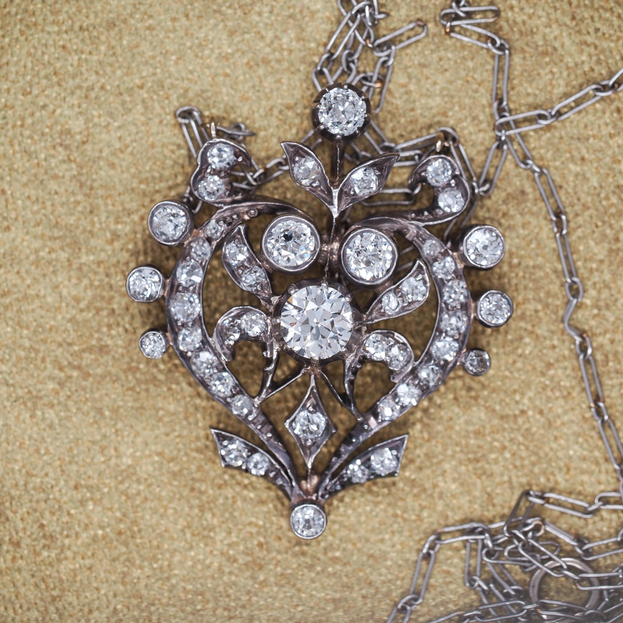 1920s Platinum Royal Art Deco Drop Diamond Necklace In Good Condition For Sale In Atlanta, GA