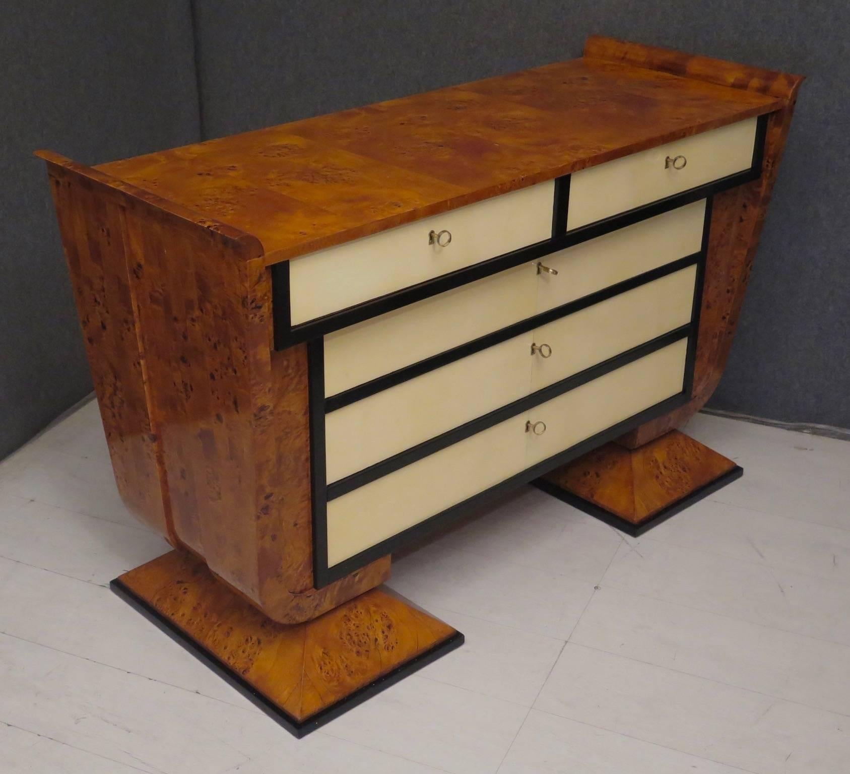 1920s Poplar Wood and Parchment Art Deco Italian Chest of Drawers 1