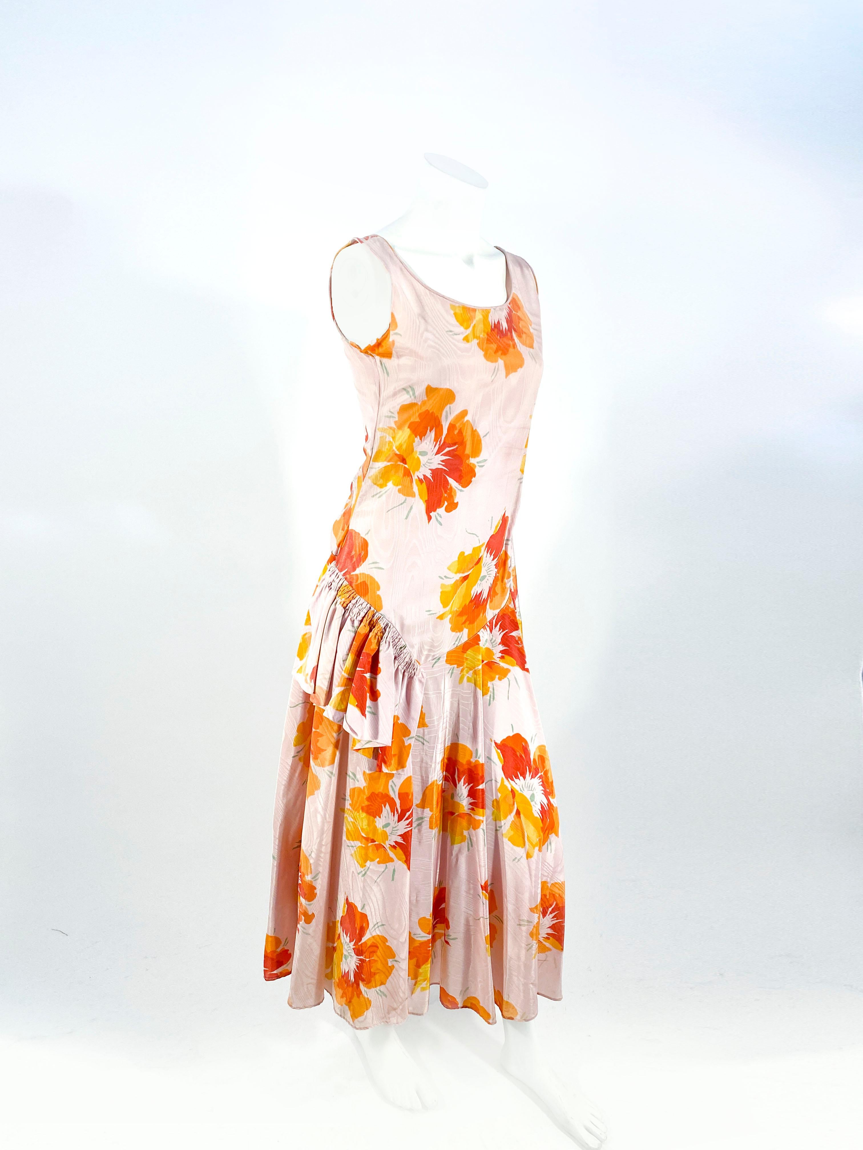 White 1920s Printed Moiré Rose Dress For Sale