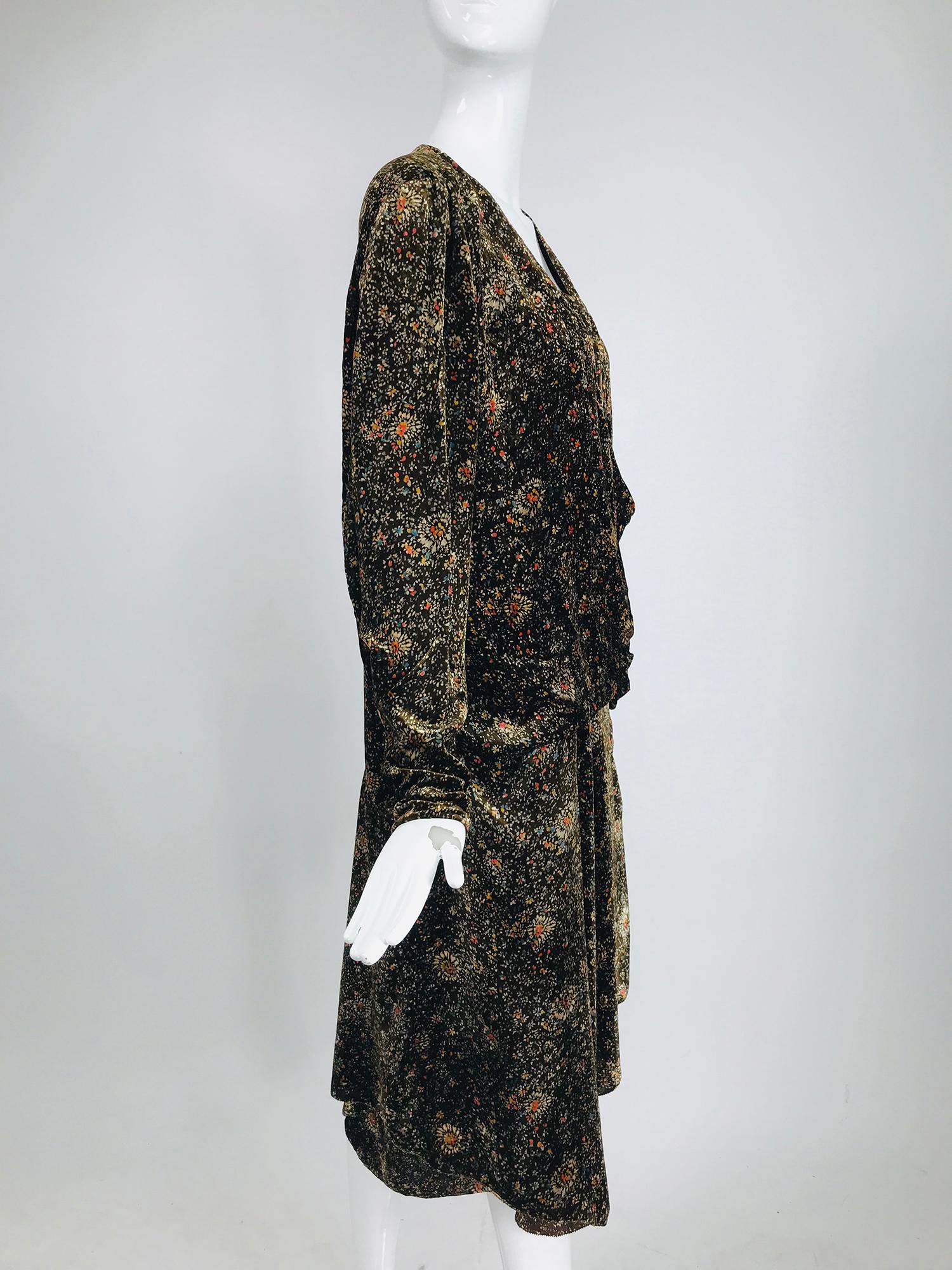 1920s Printed Silk Velvet Long Sleeve 