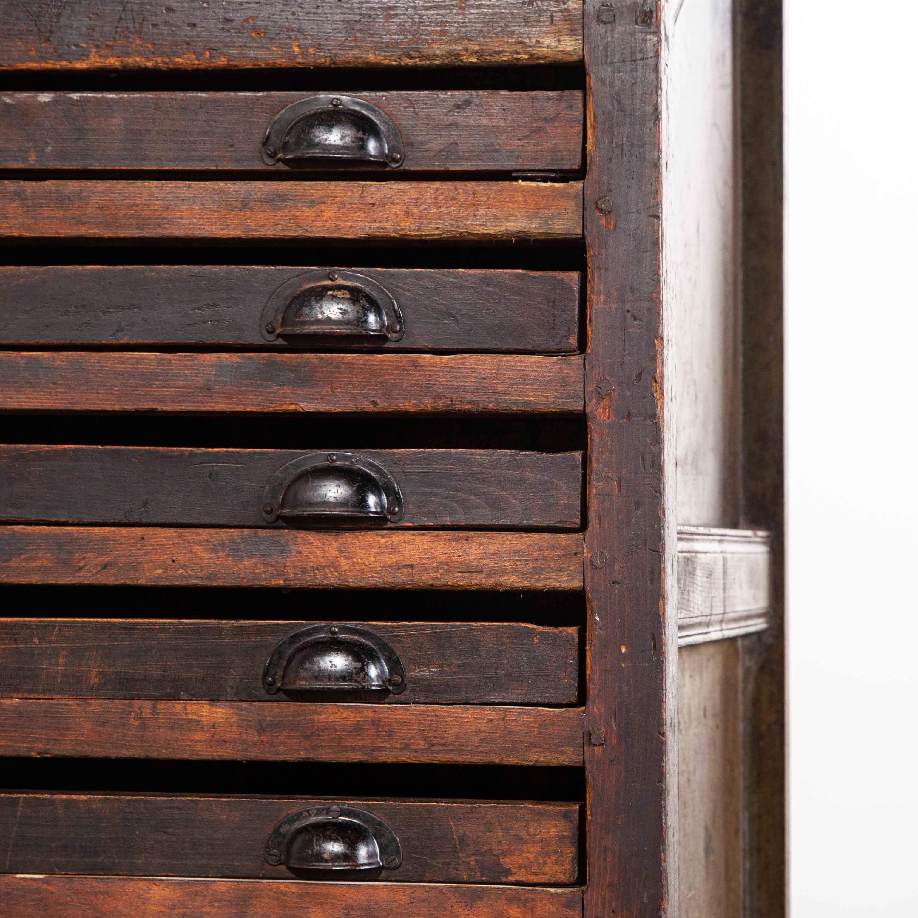 Mid-20th Century 1920s Printers Cabinet / Drawer Unit with a Quantity of Original Letterpress Ty