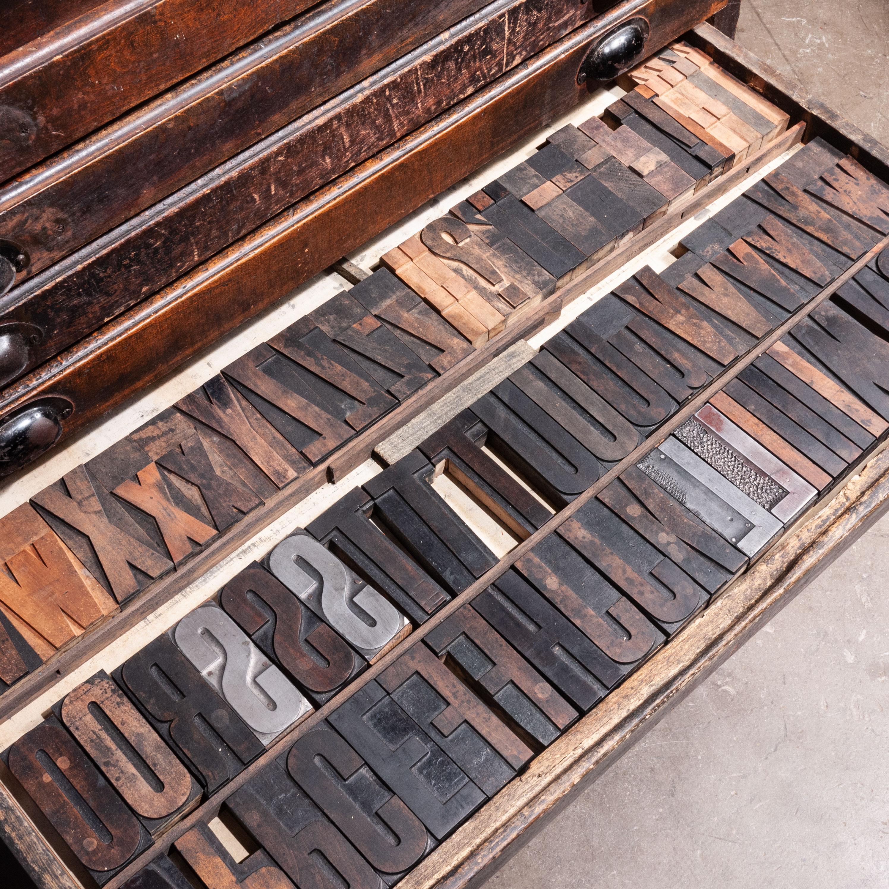 1920s Printers Cabinet / Drawer Unit with Complete Original Letterpress Typogra 3