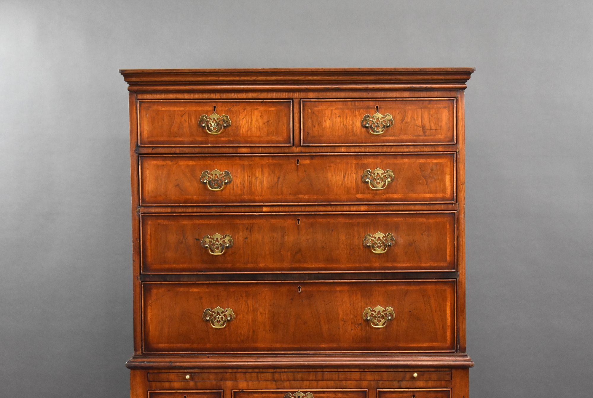 Coffre sur pied en noyer marqueté et à bandes croisées, style Queen Anne, années 1920 Bon état - En vente à Chelmsford, Essex